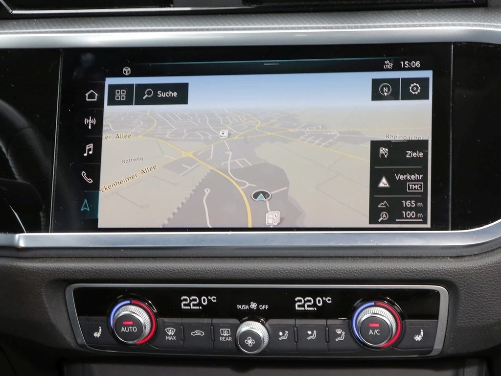 Audi Q3 35 TFSI S line VIRT*NAVI*RFK*MATRIX*LEDER*SHZ
