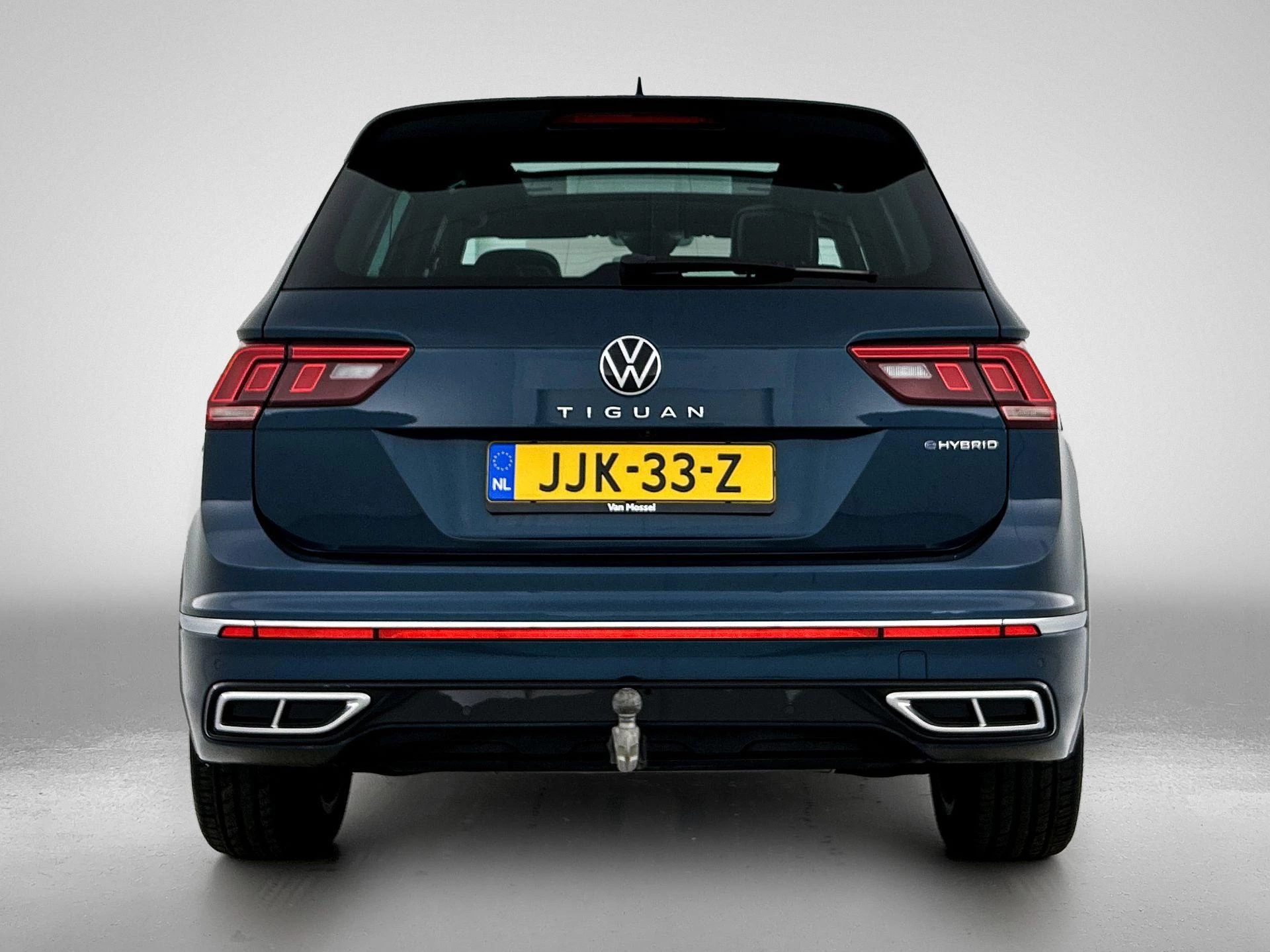 Volkswagen-Tiguan-image-2