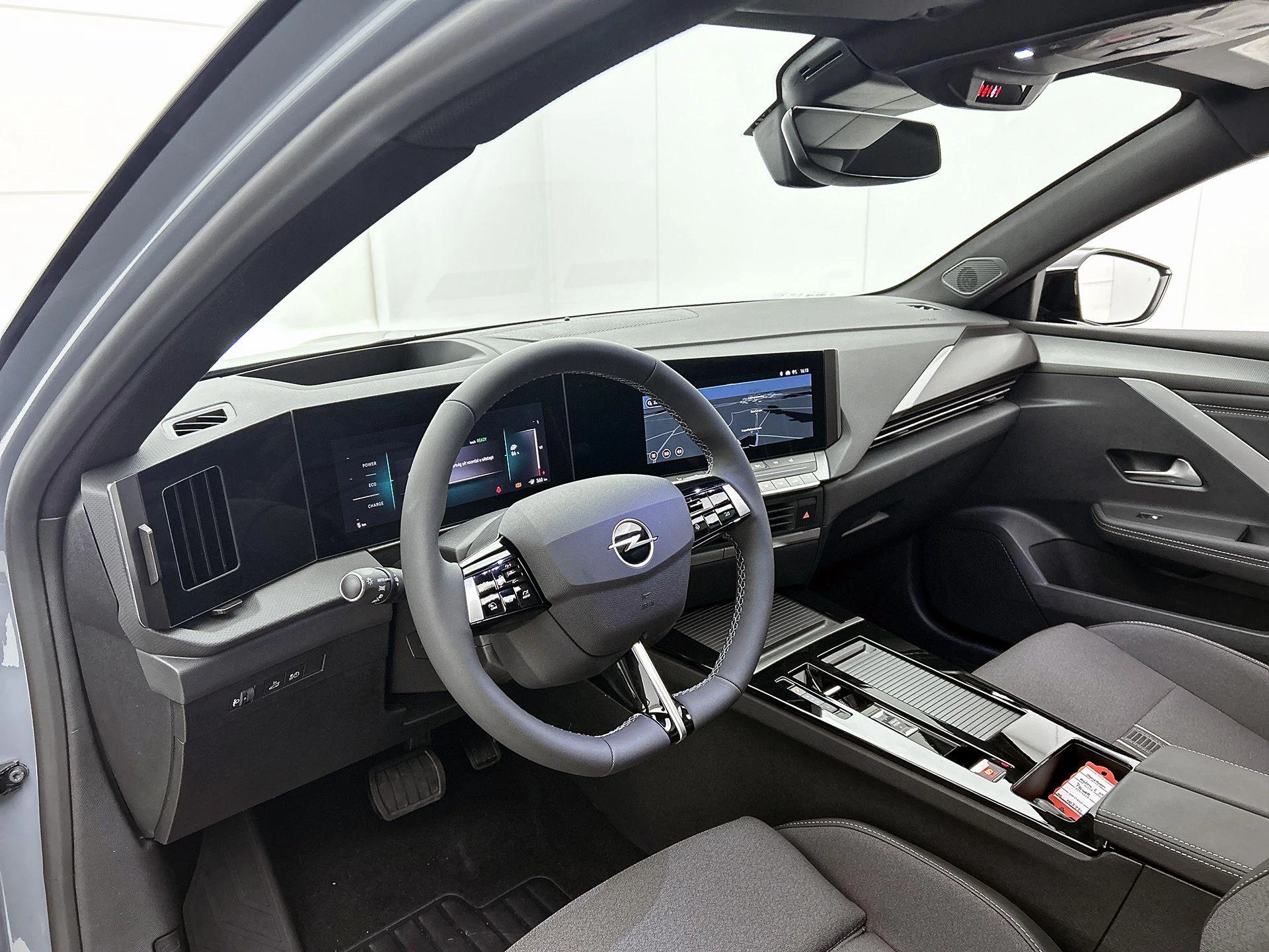 Opel-Astra-image-17