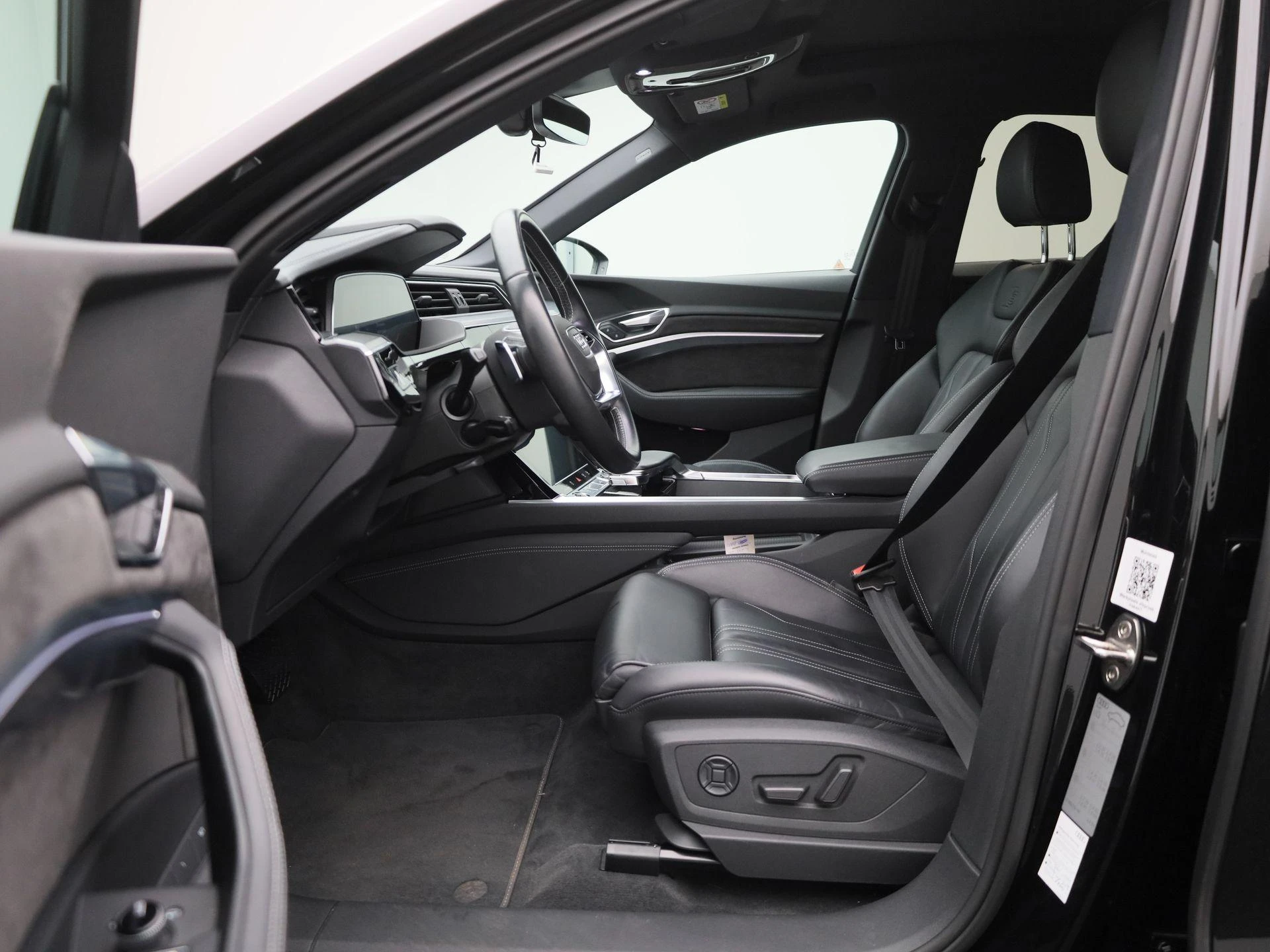 Audi-e-tron-image-10
