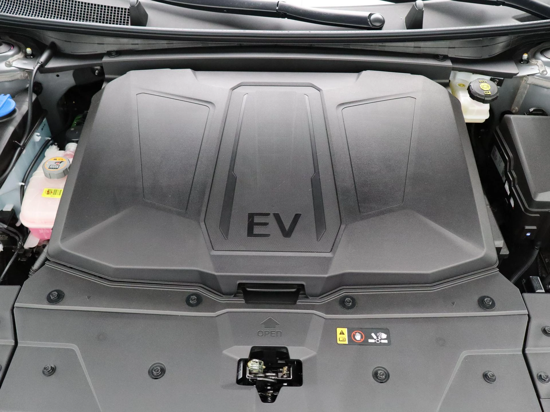 Hyundai-IONIQ 5-image-33