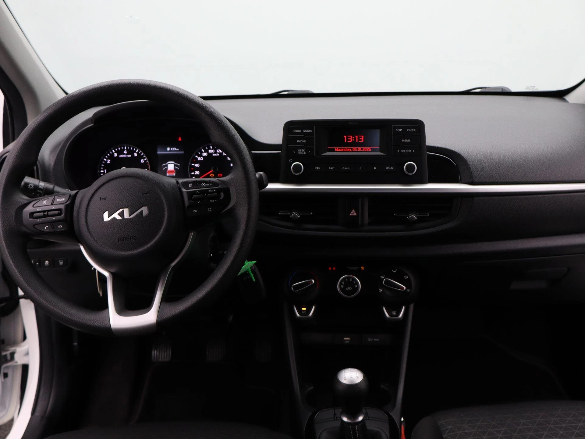 Kia-Picanto-image-9