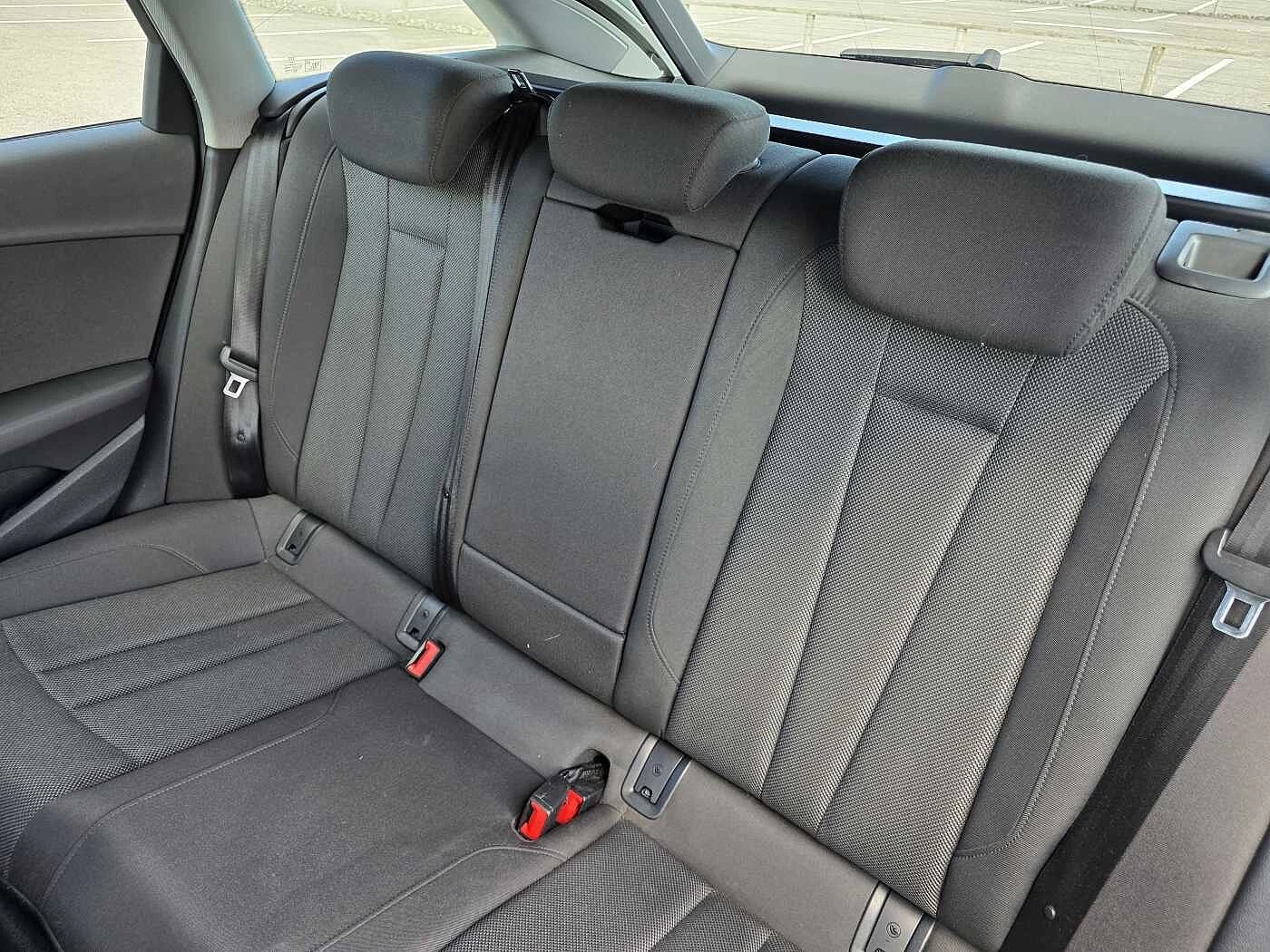 Audi-A4-image-43