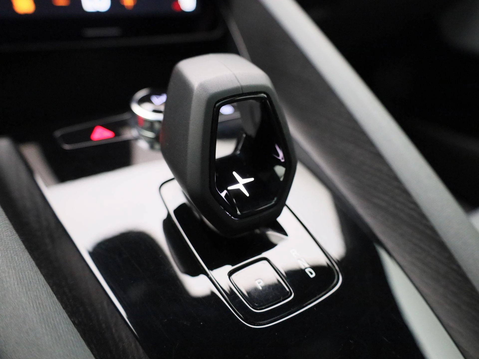 Polestar-2-image-24