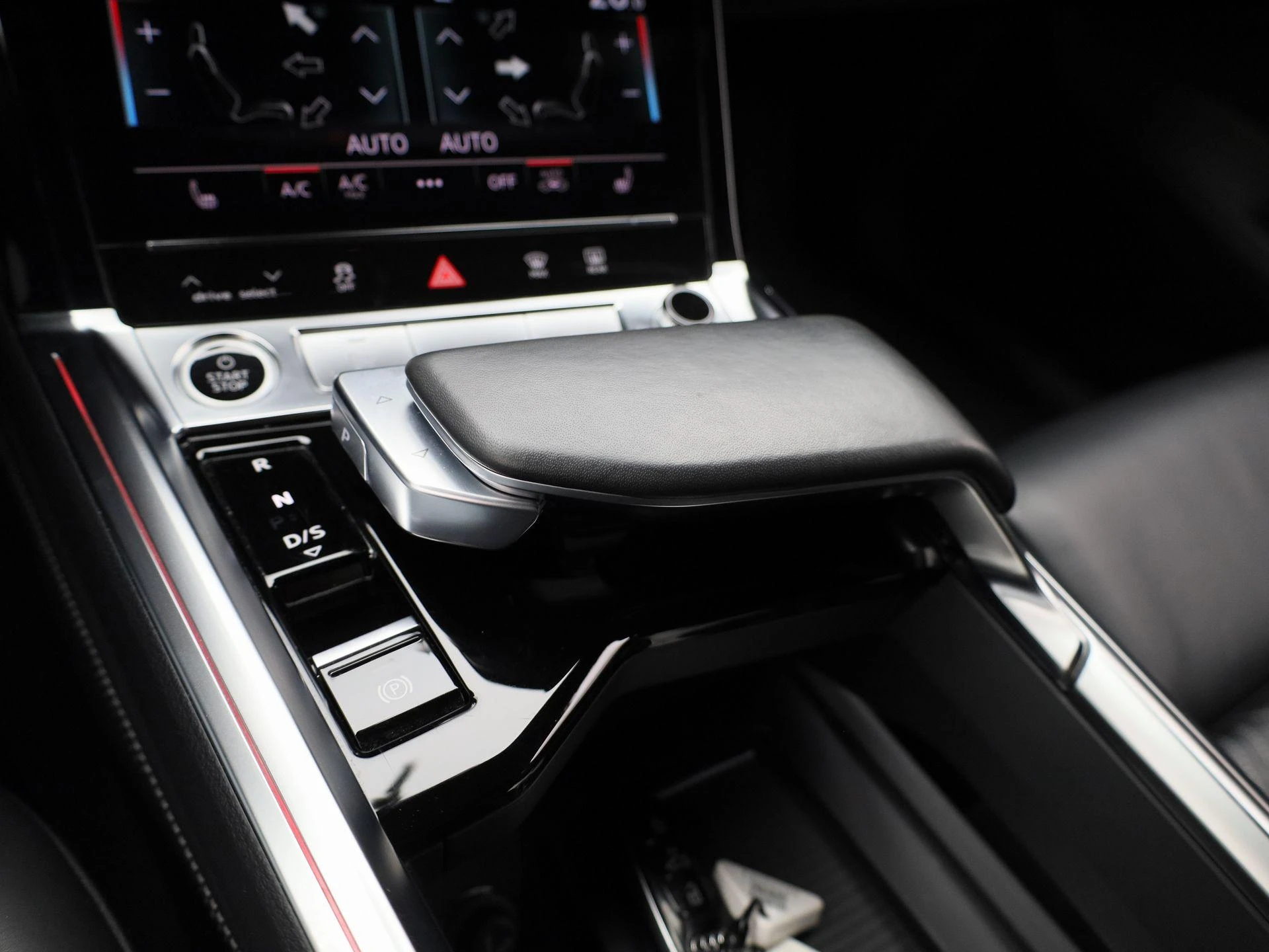 Audi-e-tron-image-28