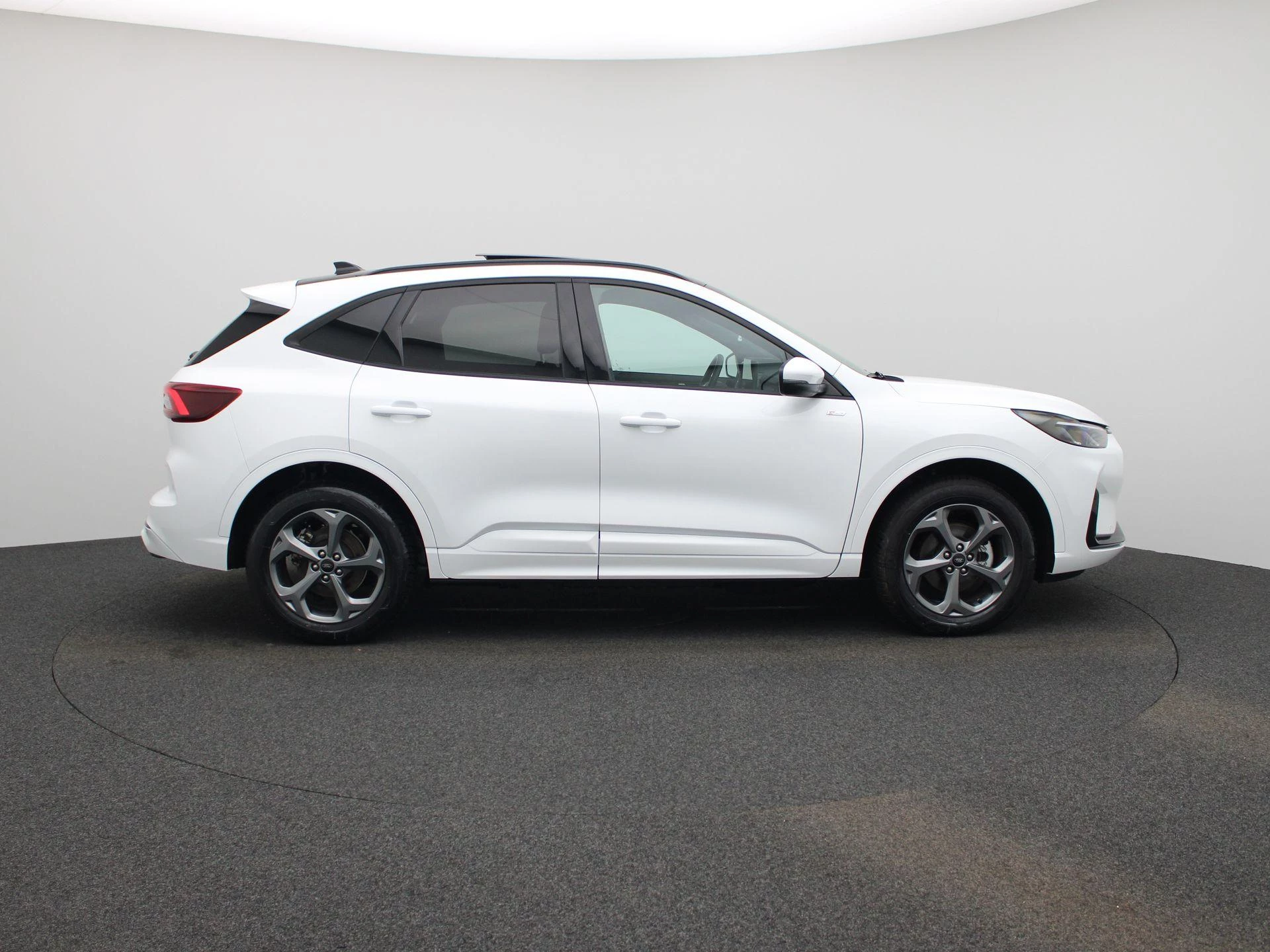 Ford-Kuga-image-5