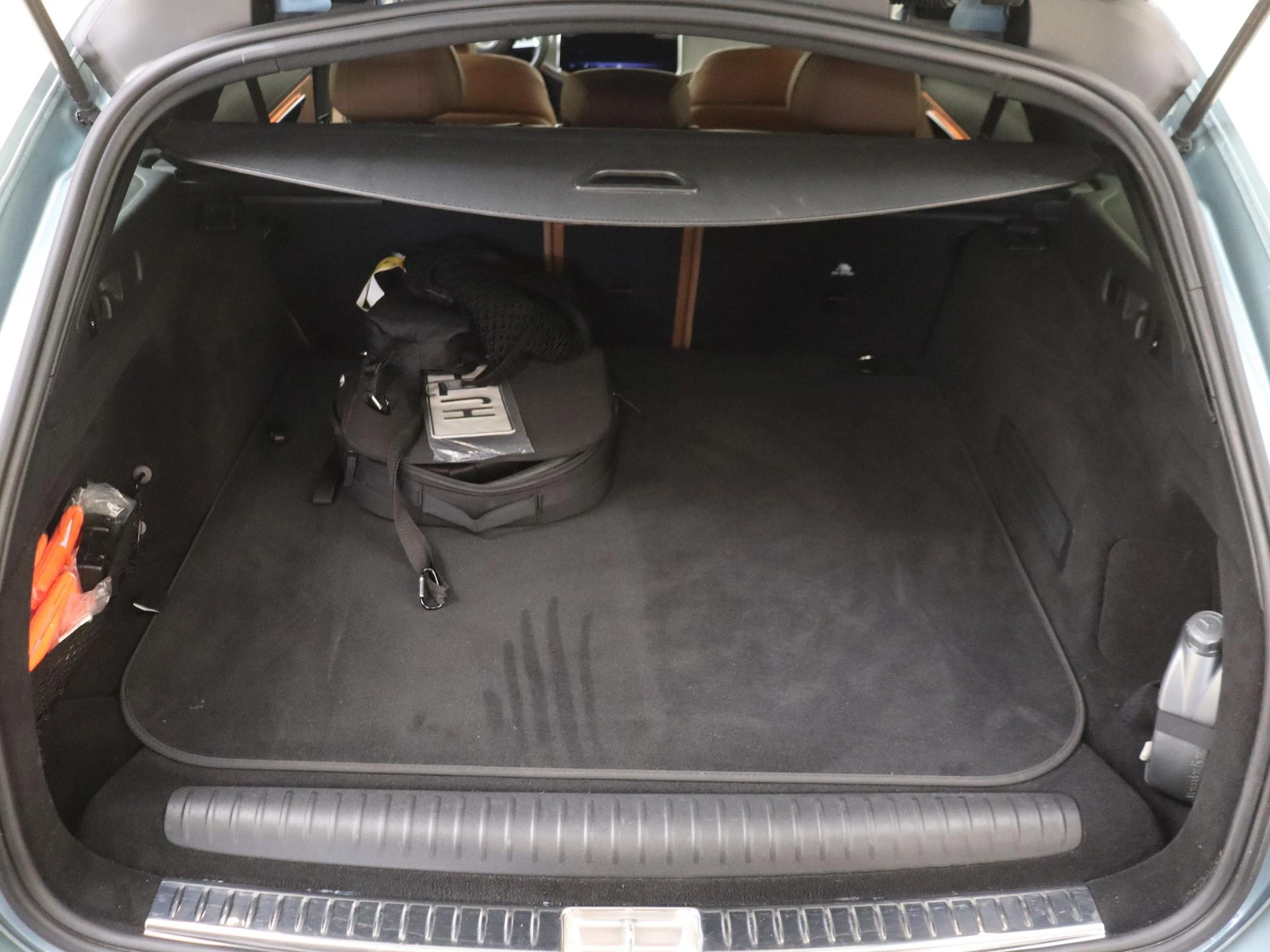 Mercedes-Benz-E-Klasse-image-26