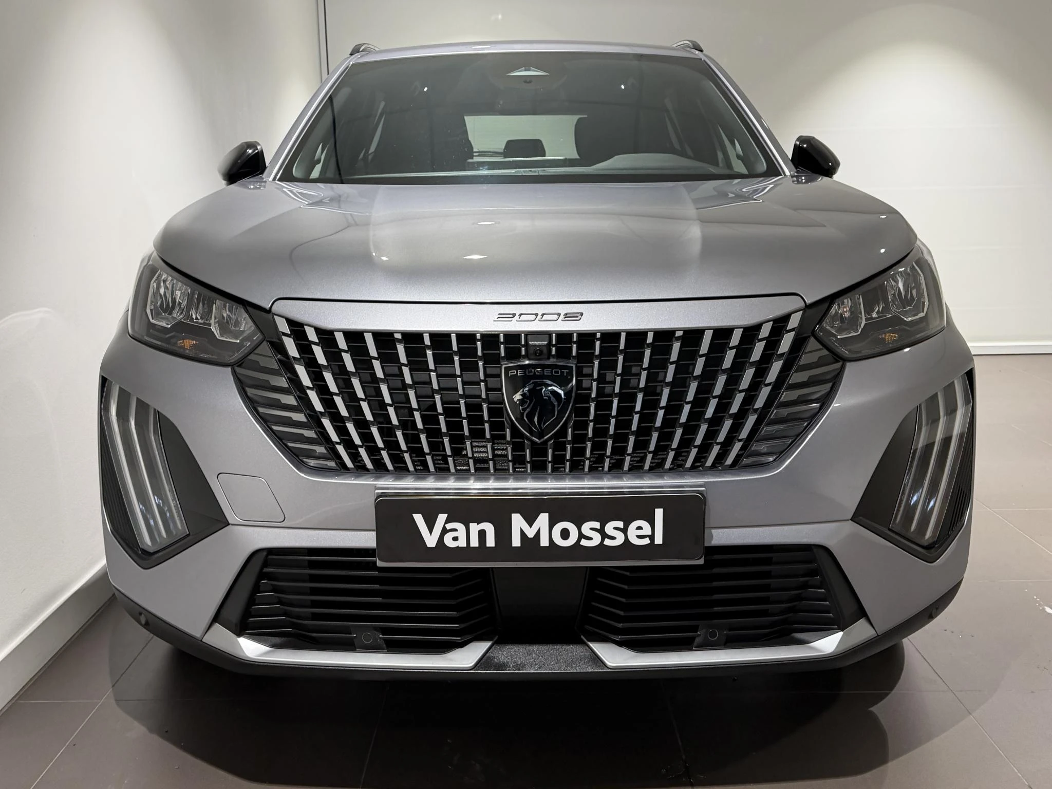 Peugeot-2008-image-2