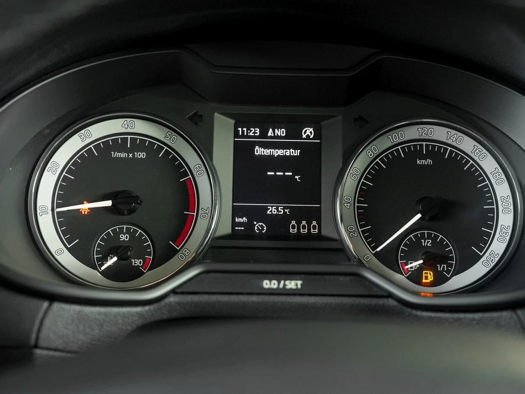 Škoda Octavia Combi 1.5 TSI Style Navi/RFK/LED