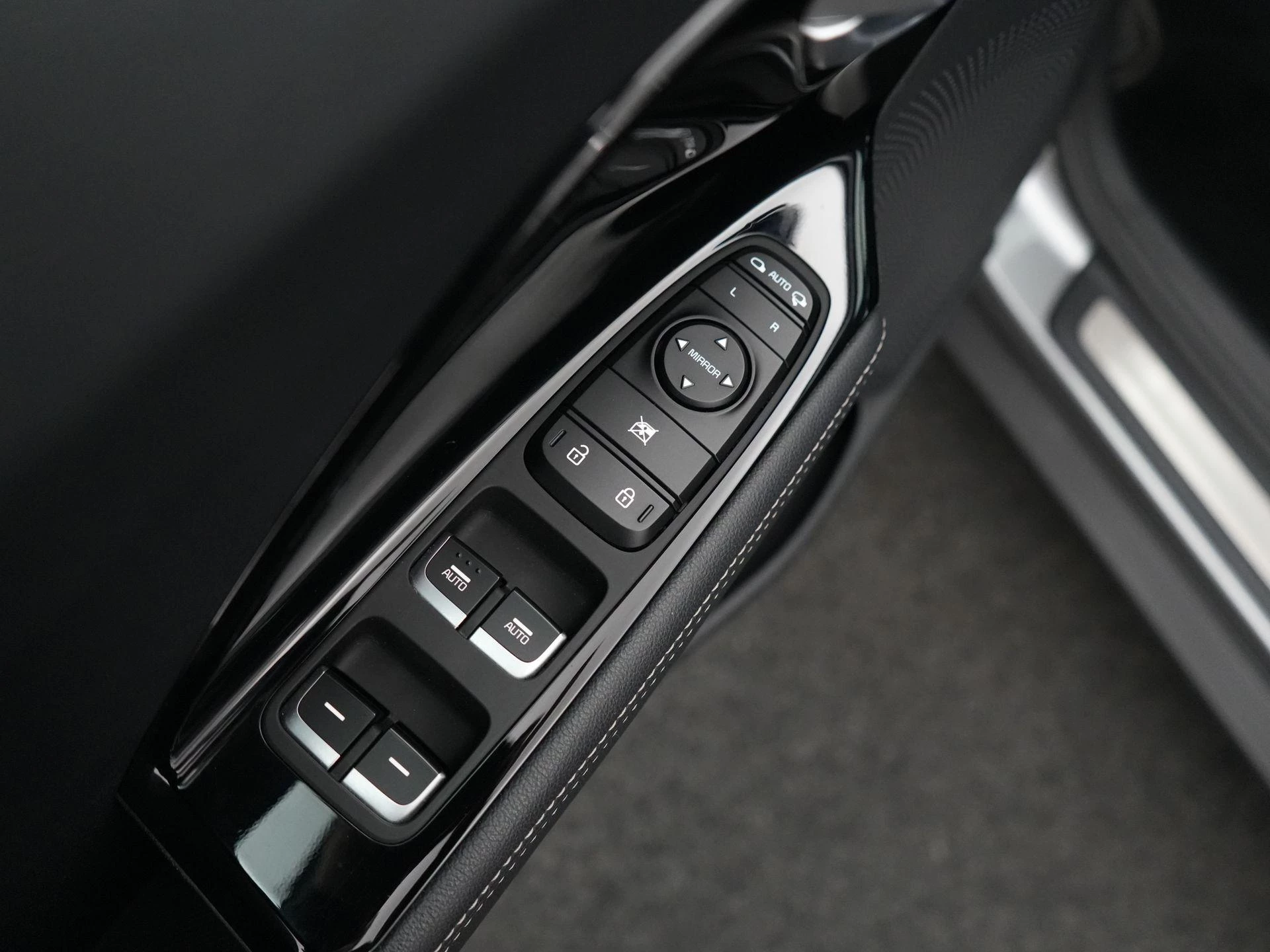 Kia-Niro-image-26