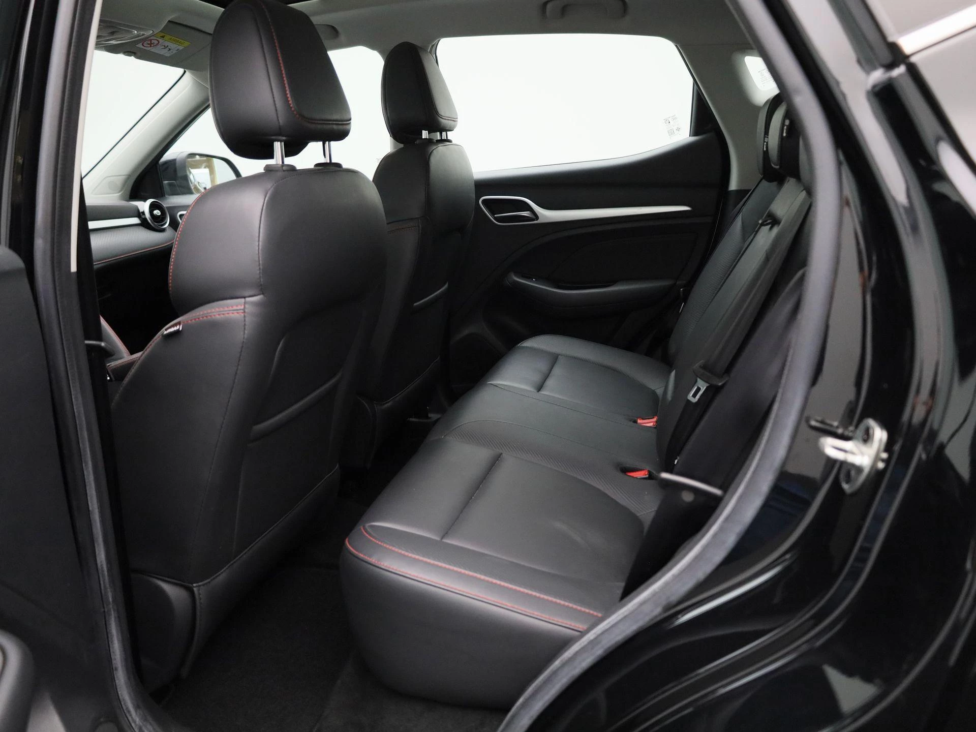 MG ZS EV Standard Range Luxury 50 kWh