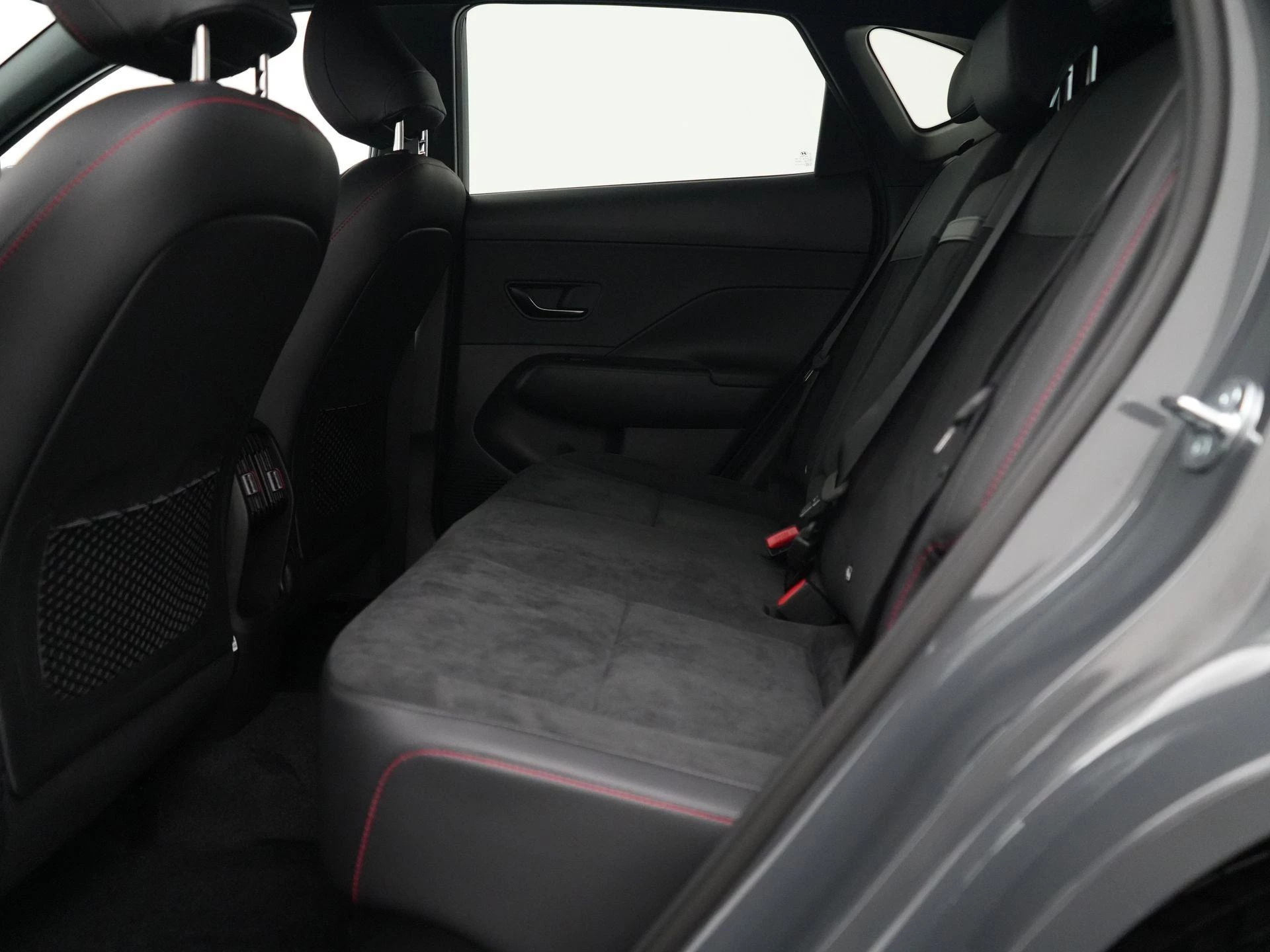 Hyundai-Kona-image-37