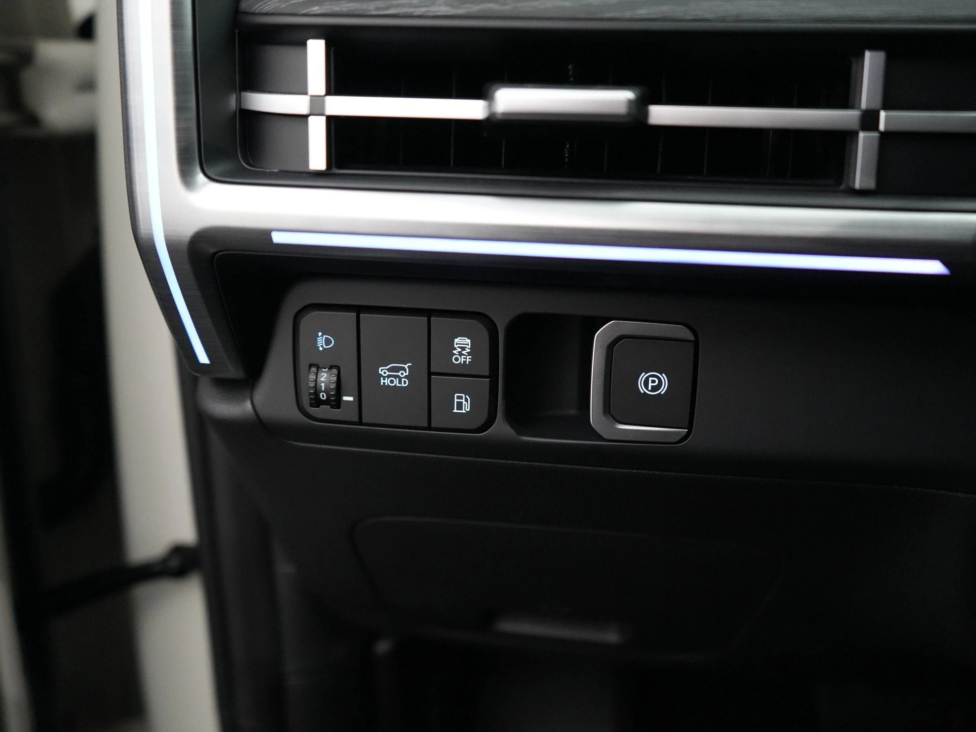 Hyundai-Santa Fe-image-18