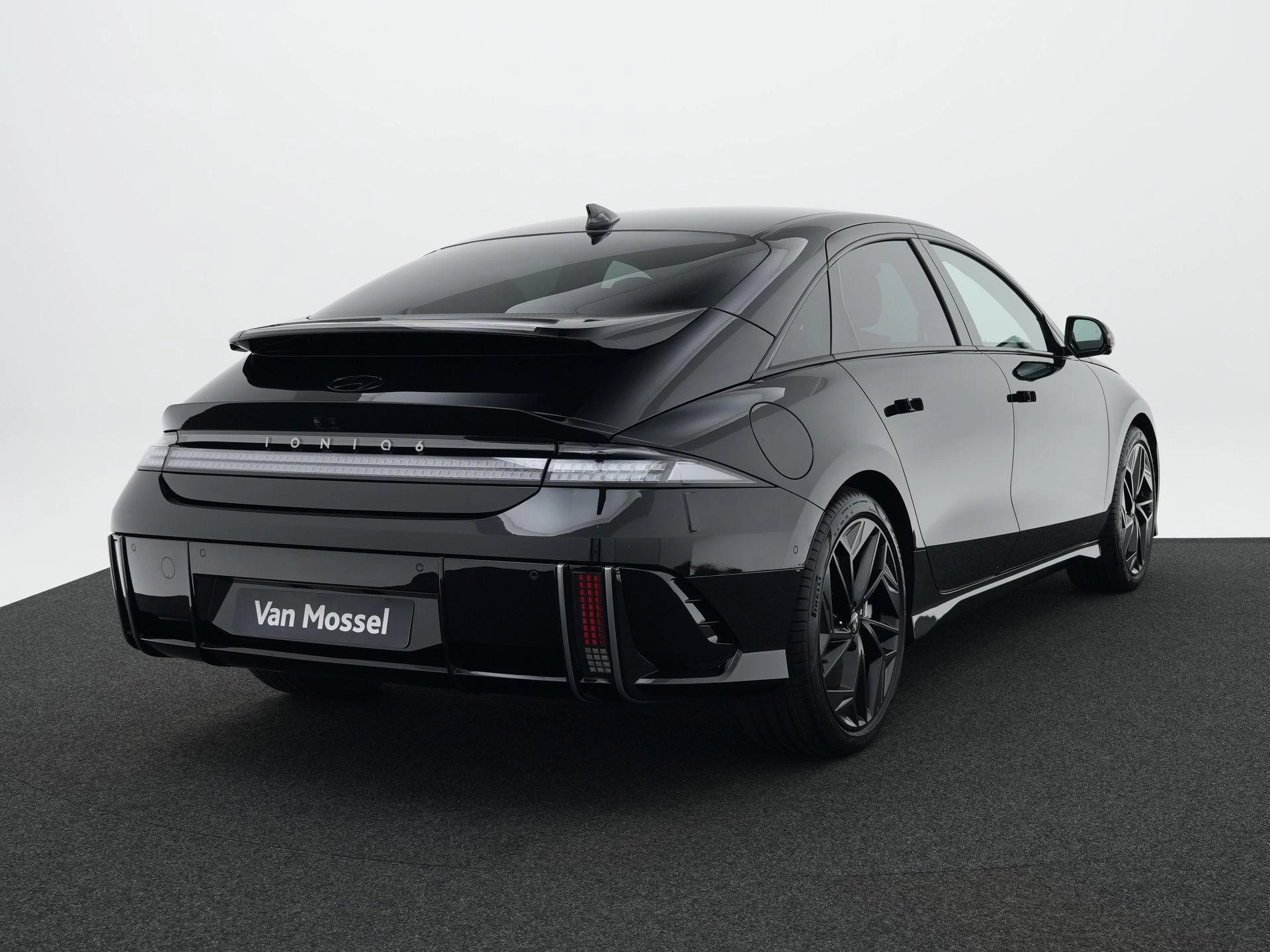 Hyundai IONIQ 6 Business 77.4 kWh