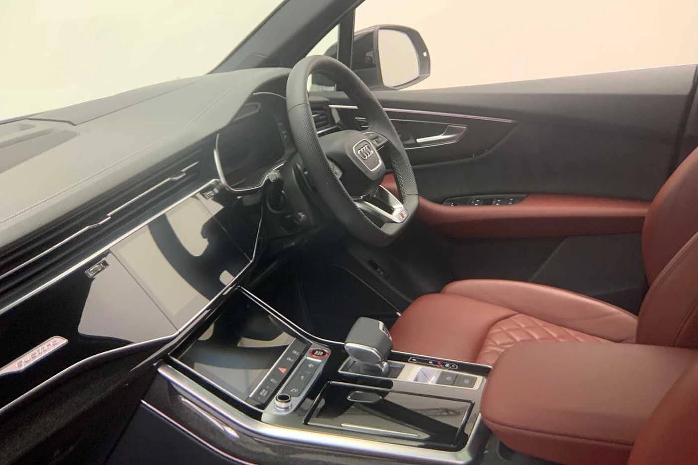 Audi-SQ7-image-11