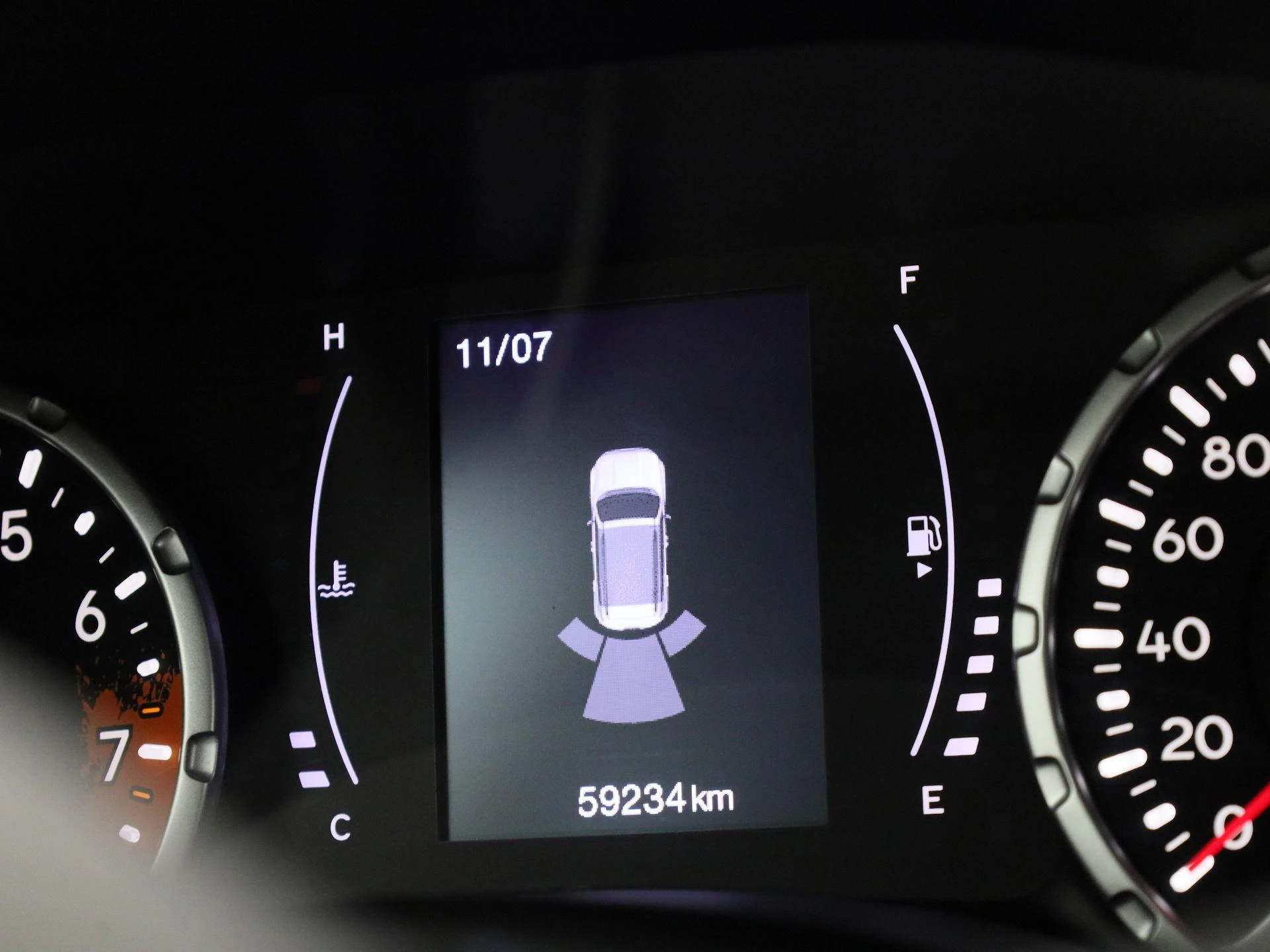 Jeep-Renegade-image-23