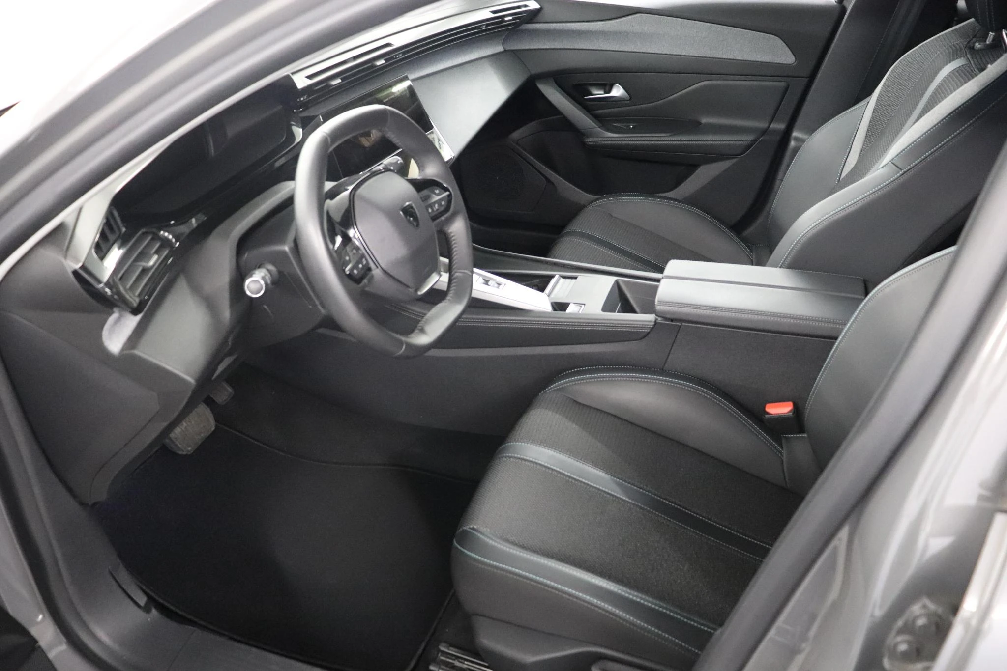 Peugeot-308-image-12