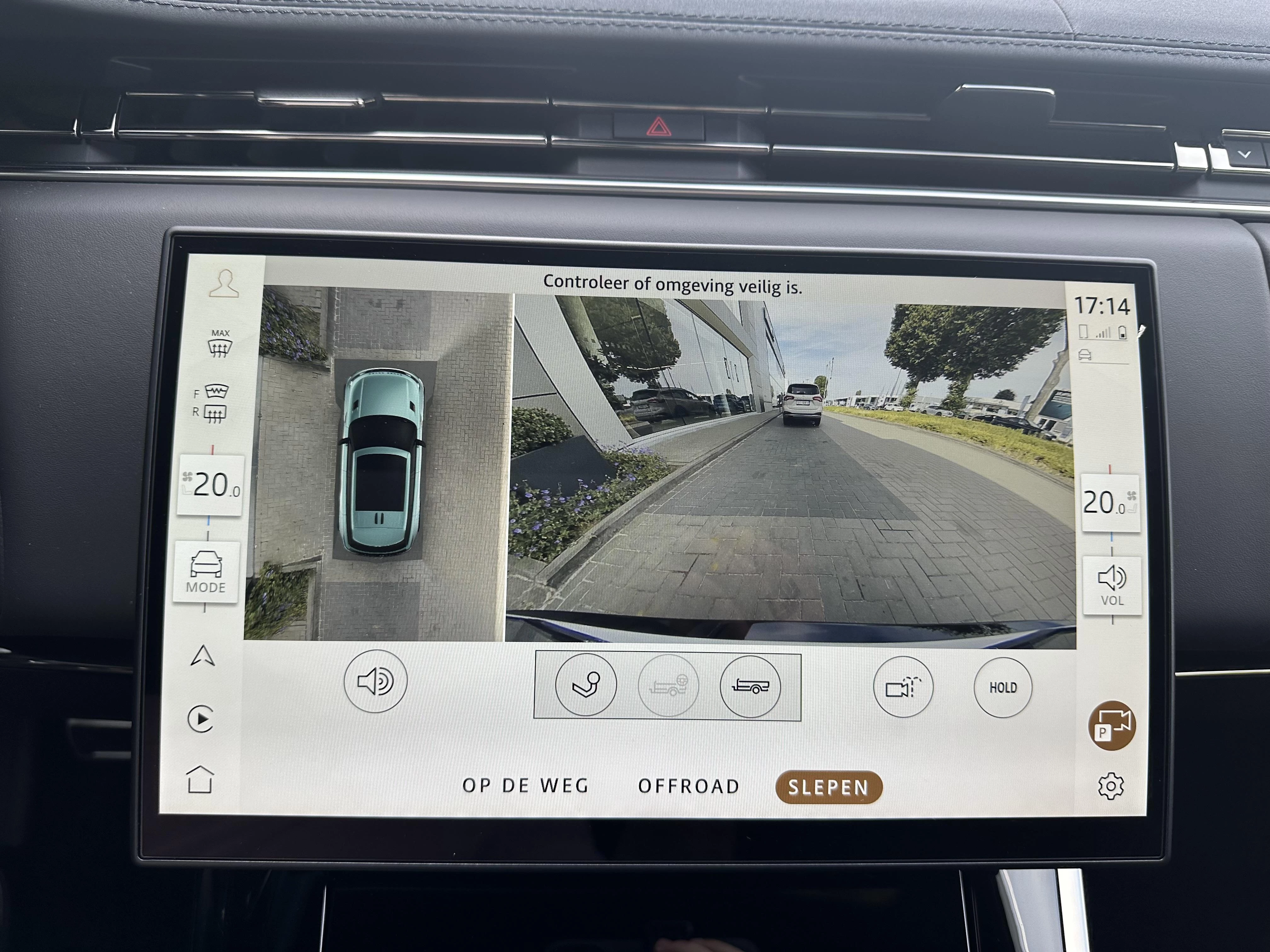 Land Rover-Range Rover Sport-image-21