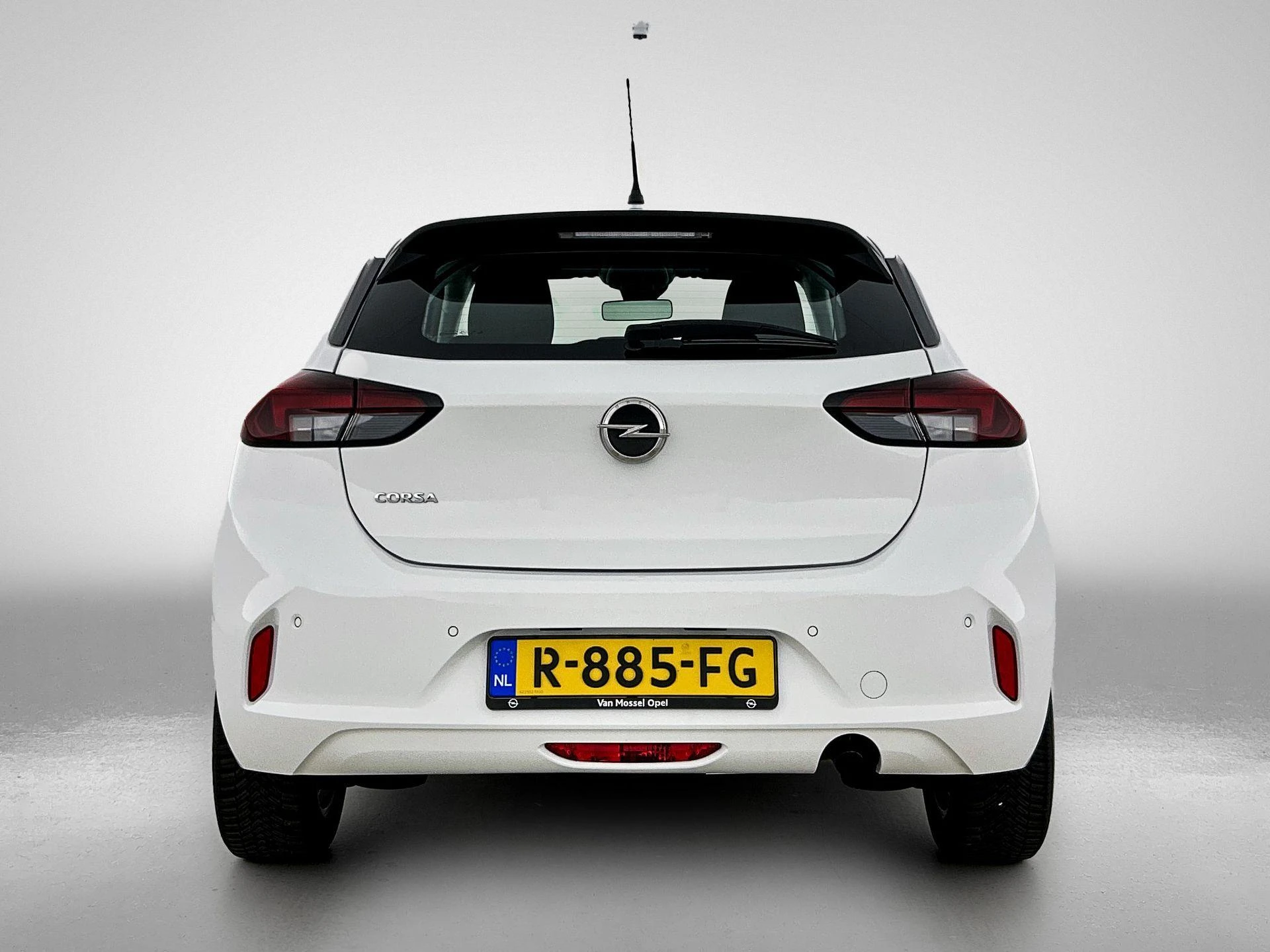Opel-Corsa-image-2