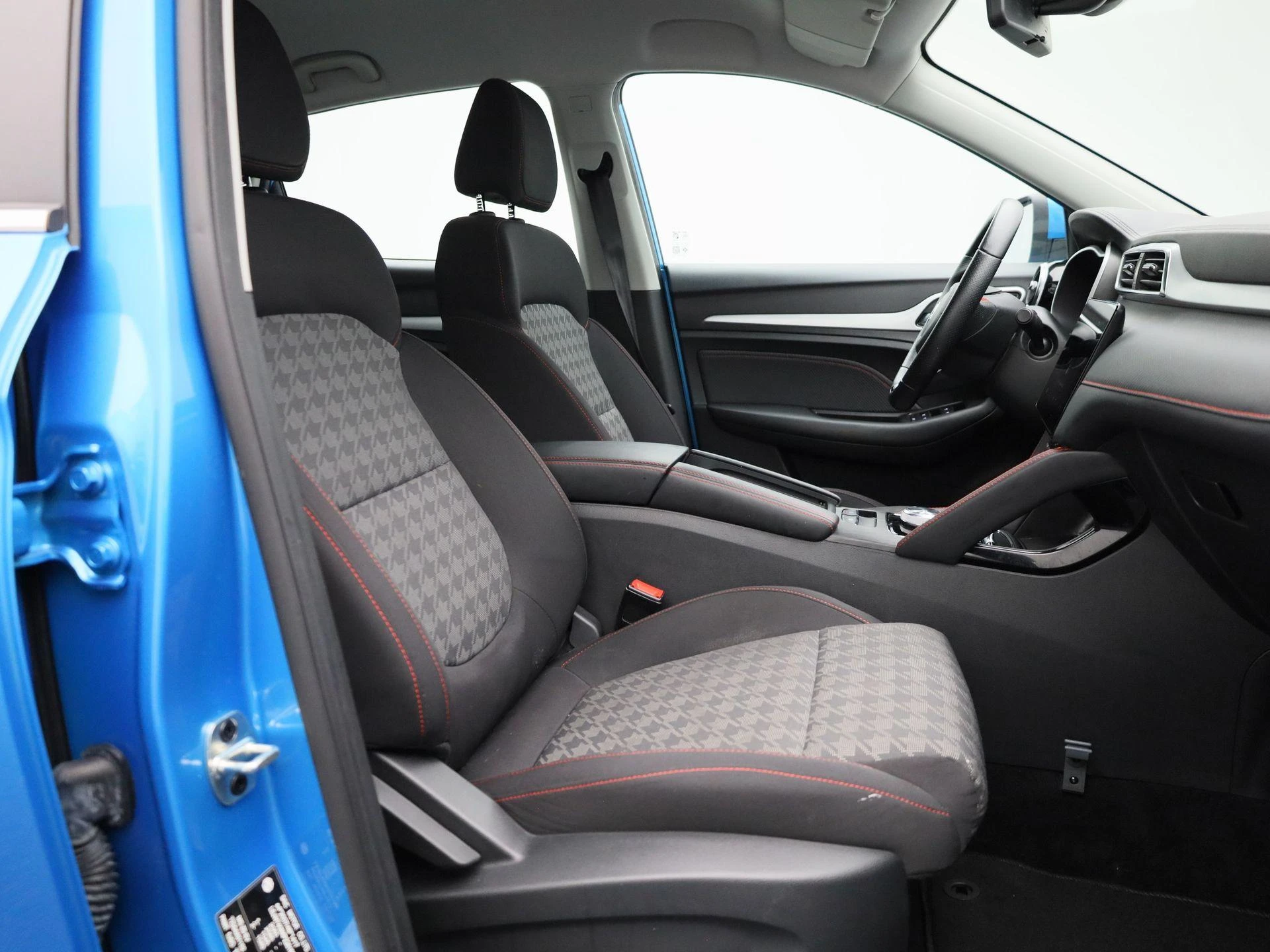 MG ZS EV - 32