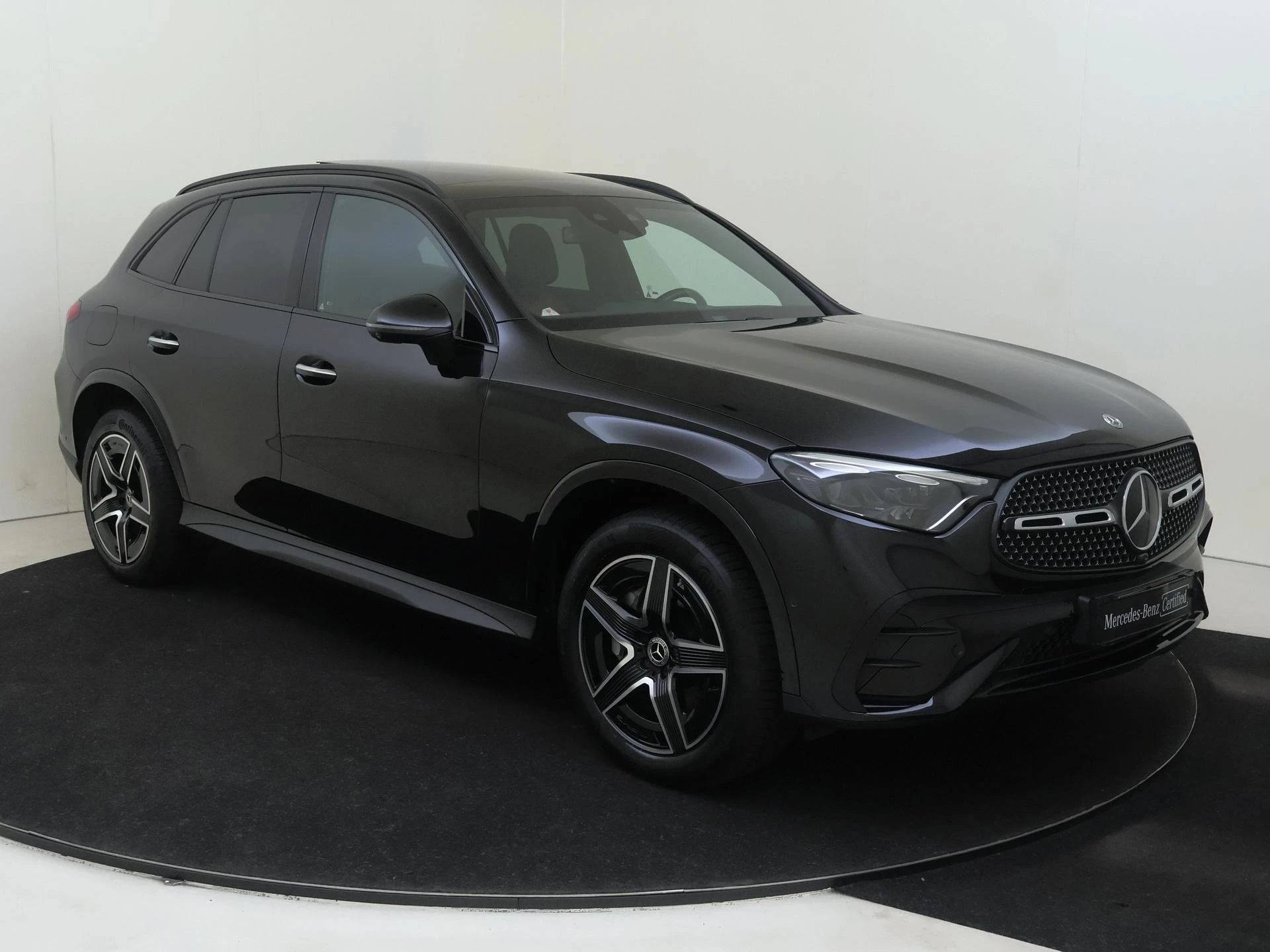 Mercedes-Benz-GLC-image-4