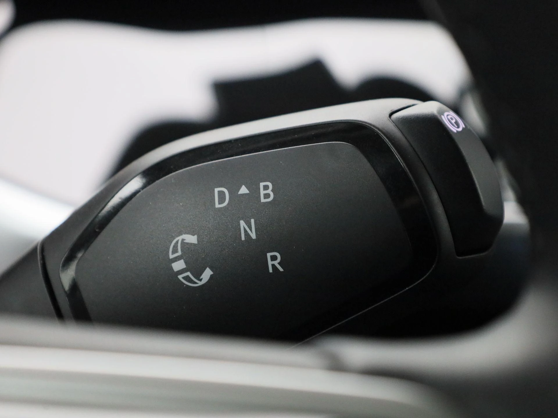 Volkswagen-ID. Buzz-image-25