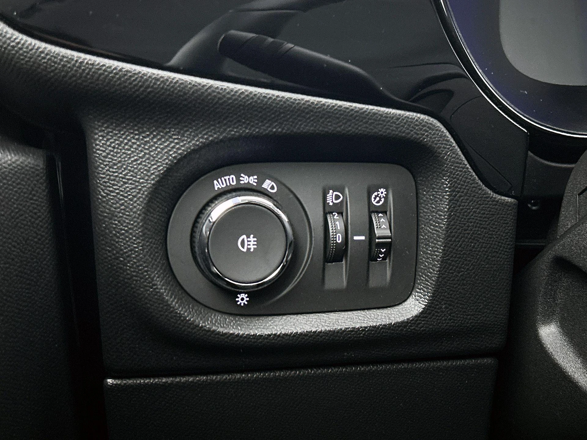 Opel-Corsa-e-image-17