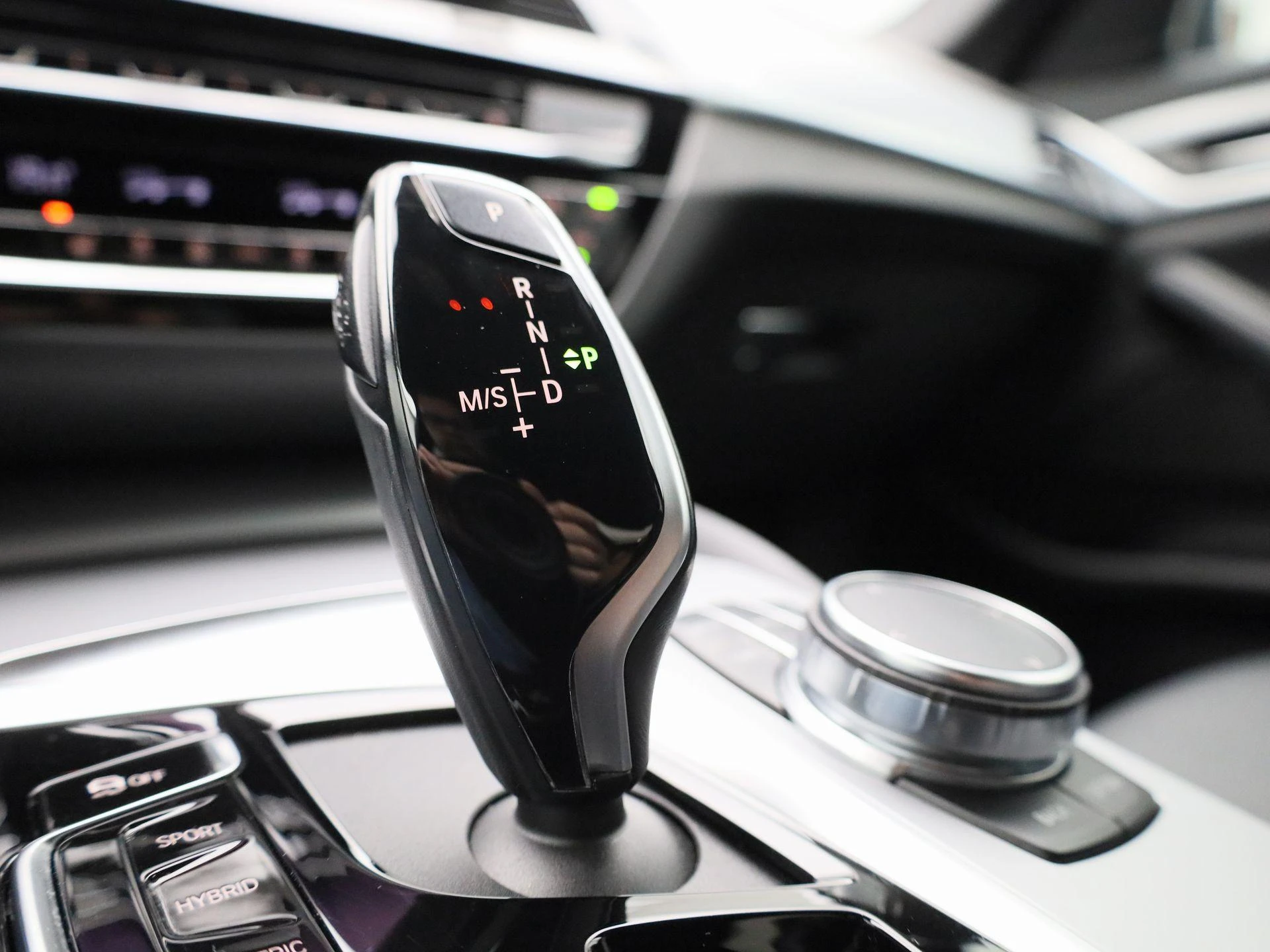BMW-5 Serie-image-27