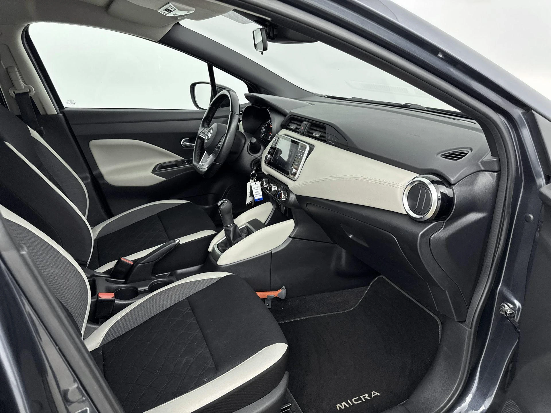 Nissan-Micra-image-7