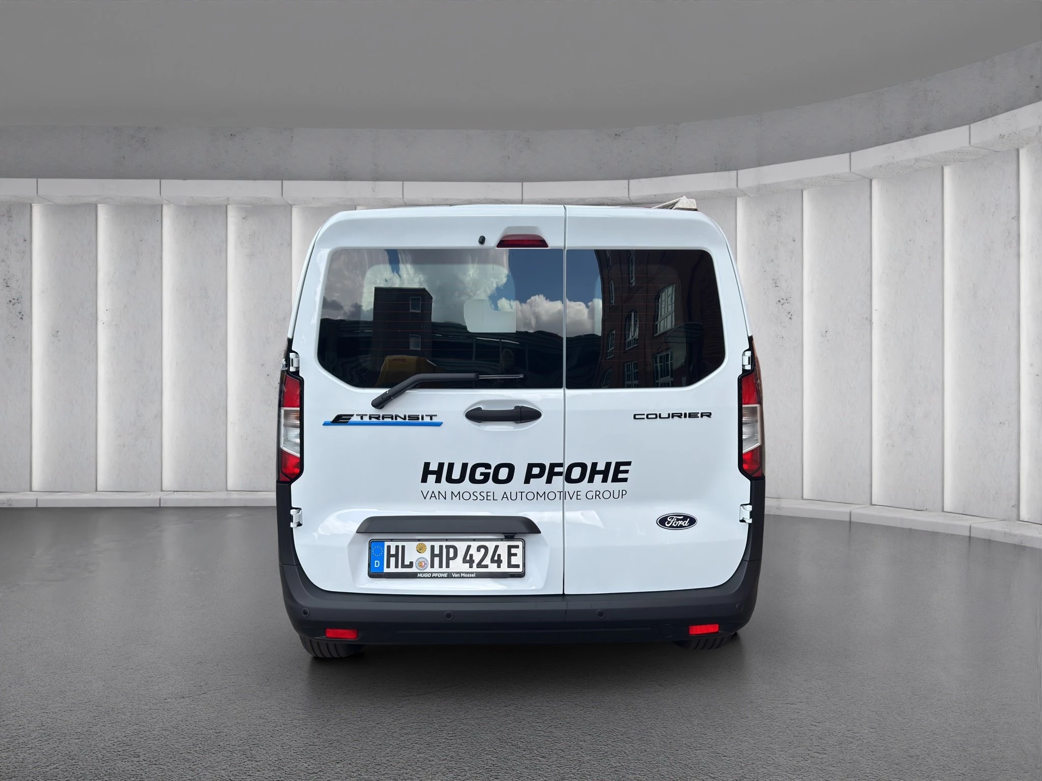 Ford Transit Courier Trend Elektro 100 kW RFK SHZ PDC