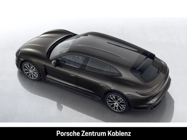 Porsche-Taycan-image-3