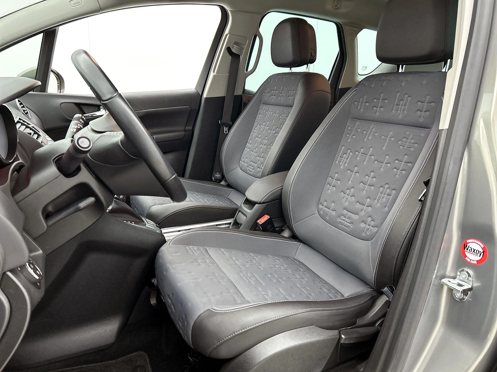 Opel-Meriva-image-34