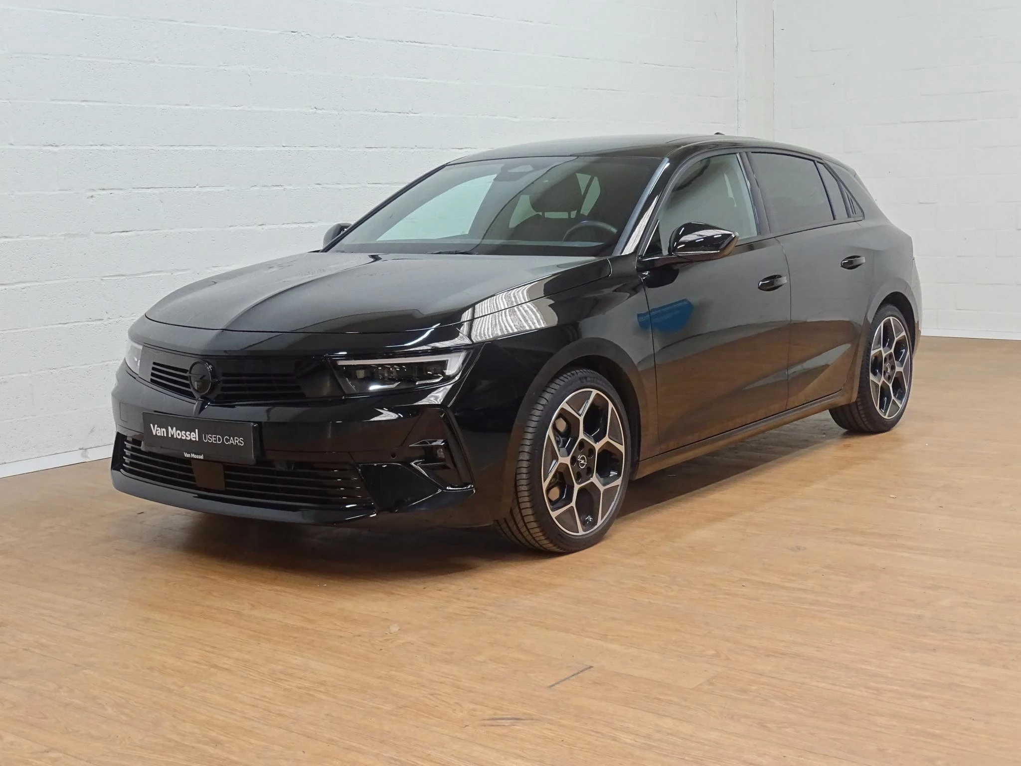 Opel Astra 1.2 Turbo MHEV 100kW Ultimate DCT