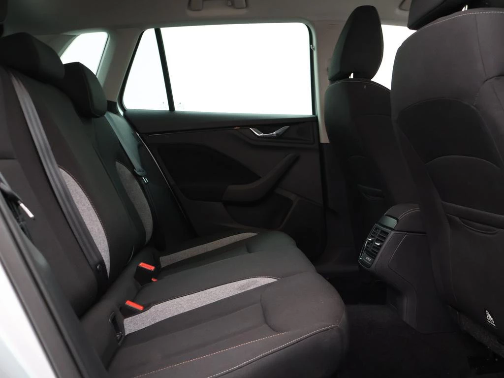 Škoda Kamiq Kamiq Selection 1.0TSI 116PK *AUTOMAAT*CAMERA*PDC*CRUISE*VIRTUAL COCKPIT*APP-CONNECT*...*