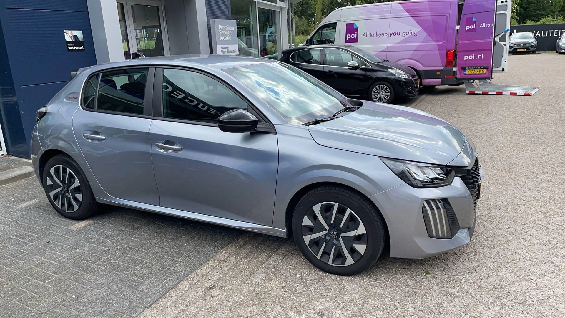 Peugeot 208 1.2 PureTech 75 Style