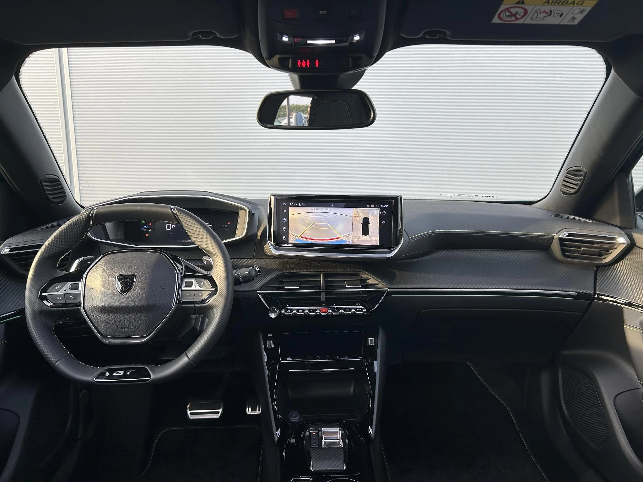 Peugeot-2008-image-9