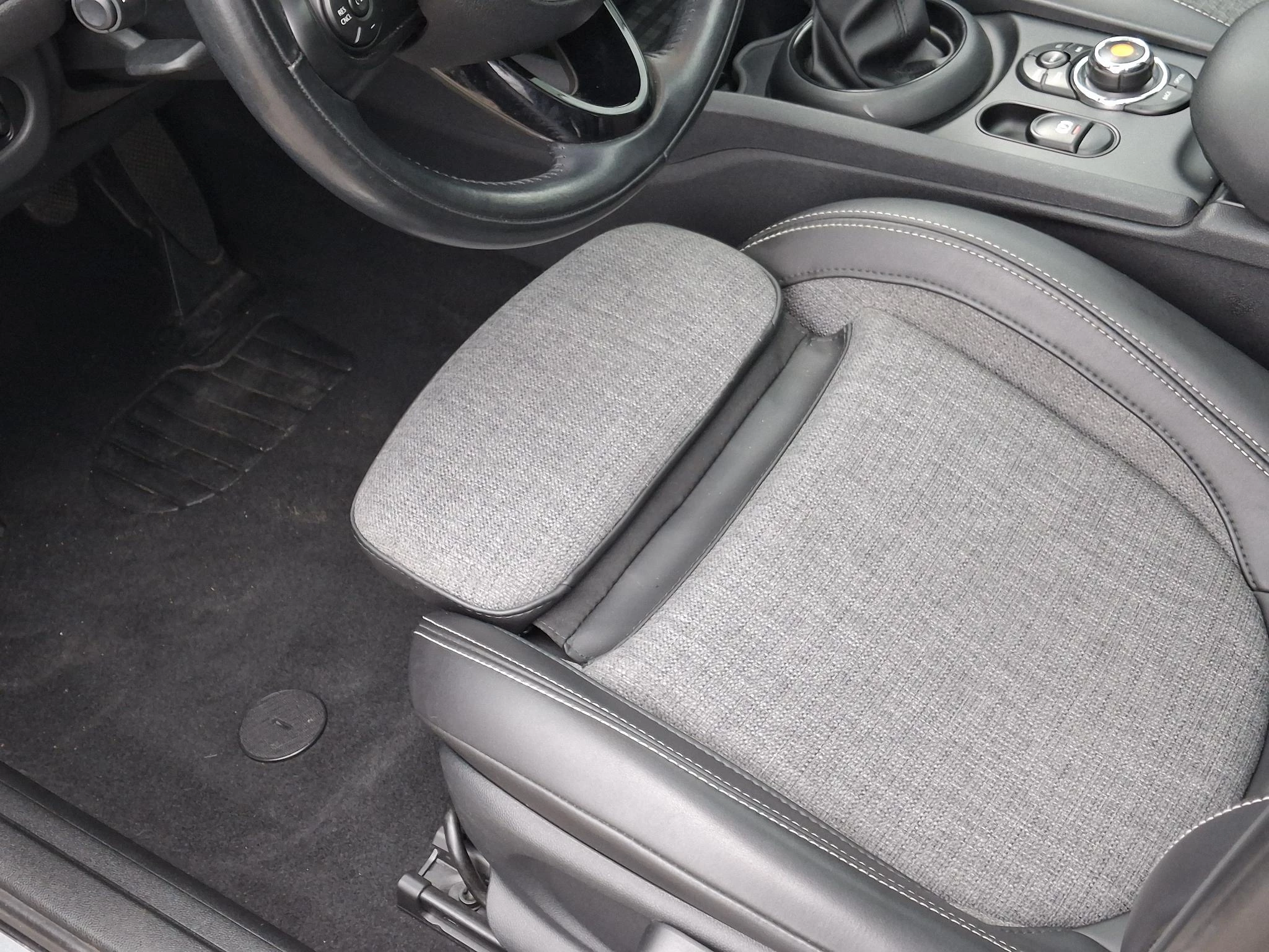 MINI-Clubman-image-12