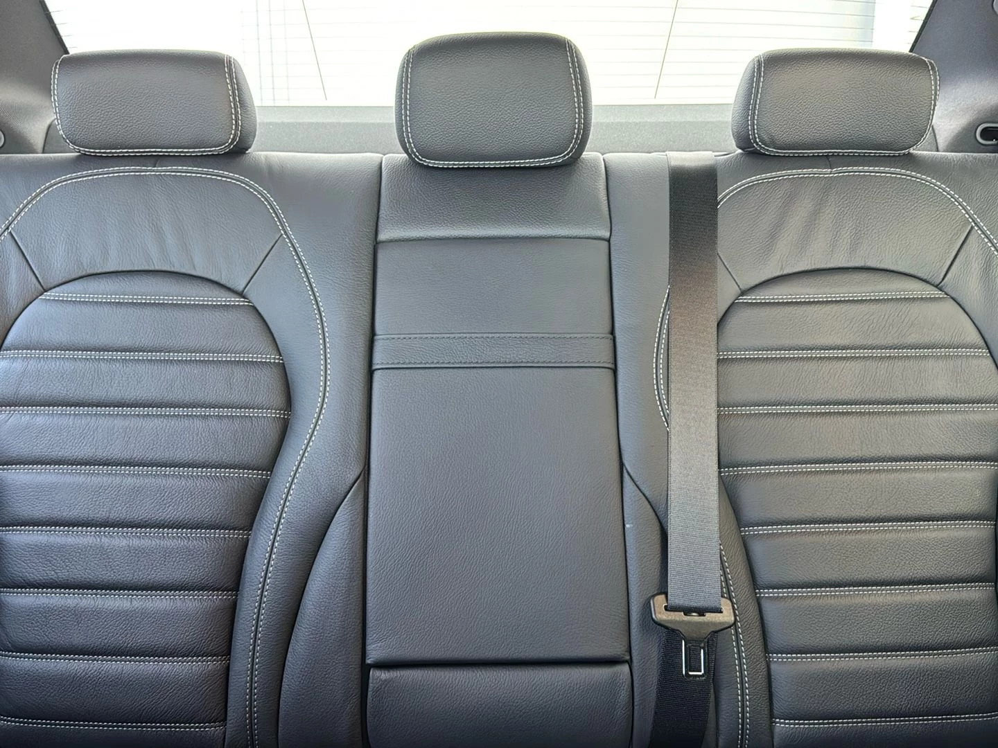 Mercedes-Benz C-Class CLASS C220d AMG Line Edition Premium 4dr 9G-Tronic