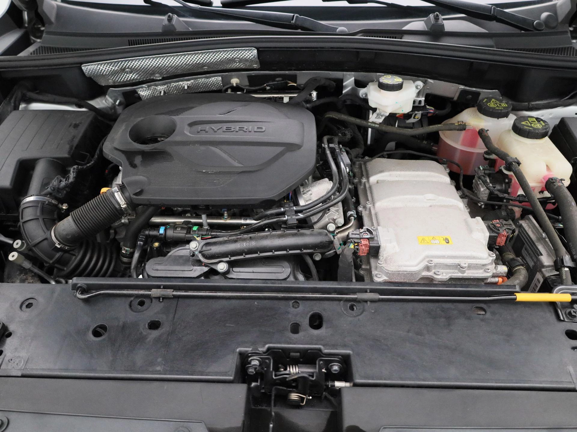 MG ZS 1.5 Hybrid+ Luxury