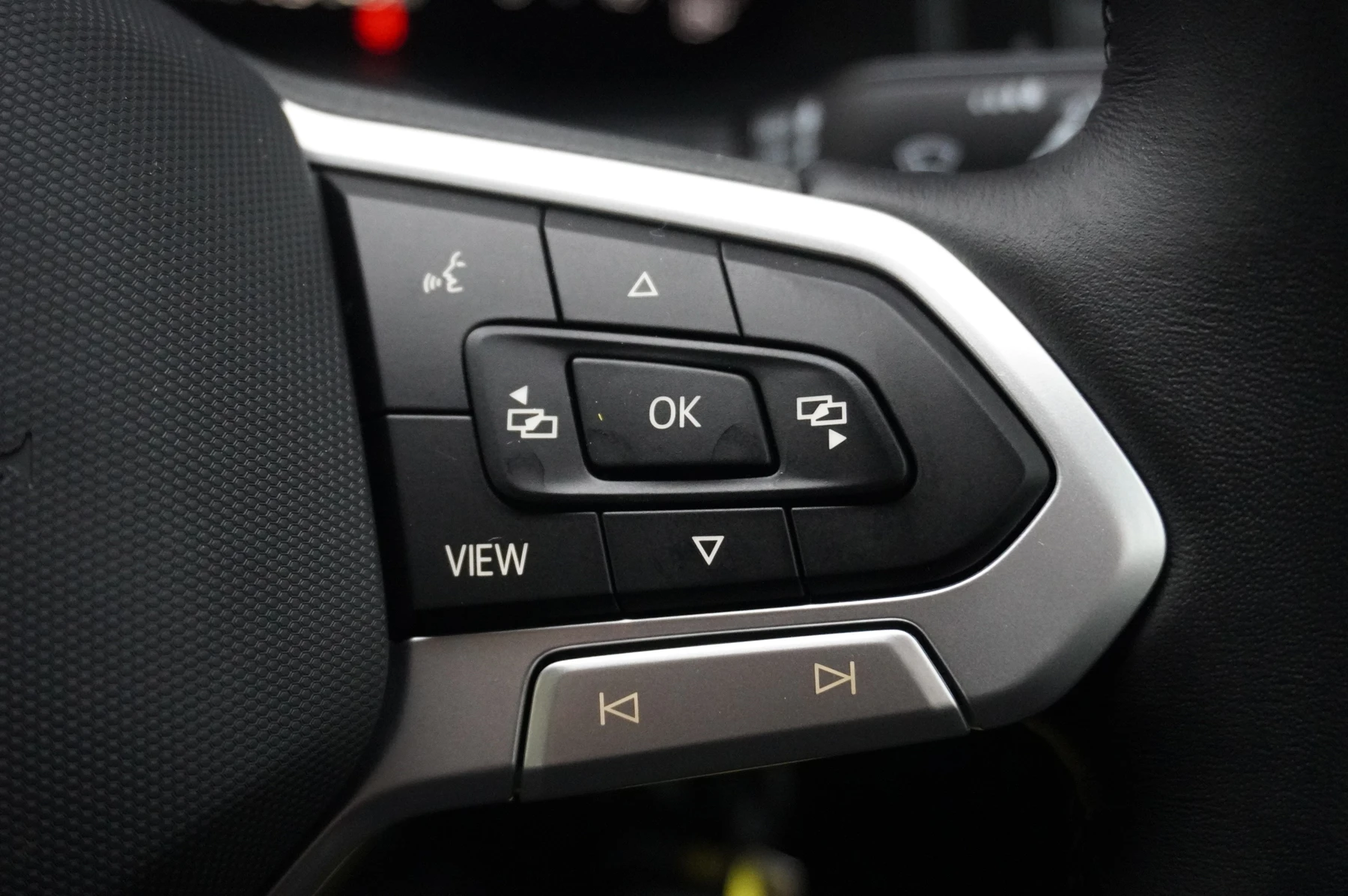 Volkswagen-Polo-image-26