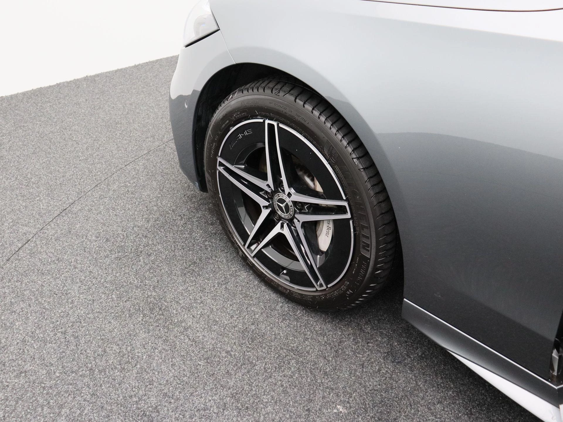 Mercedes-Benz Classe C 300 e AMG Line + LEDER + BURMESTER + PANO DAK + TREKHAAK +