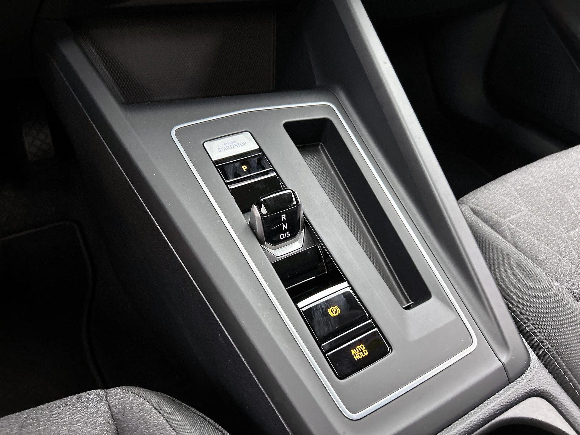 Volkswagen Golf 1.5 eHybrid Life Edition