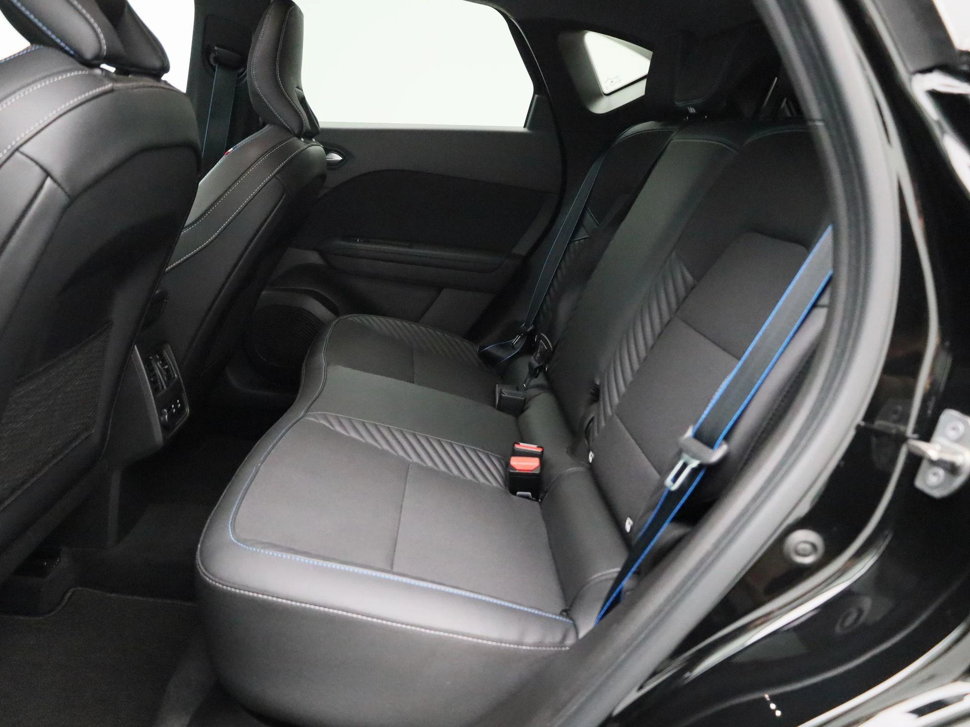 Renault-Captur-image-8