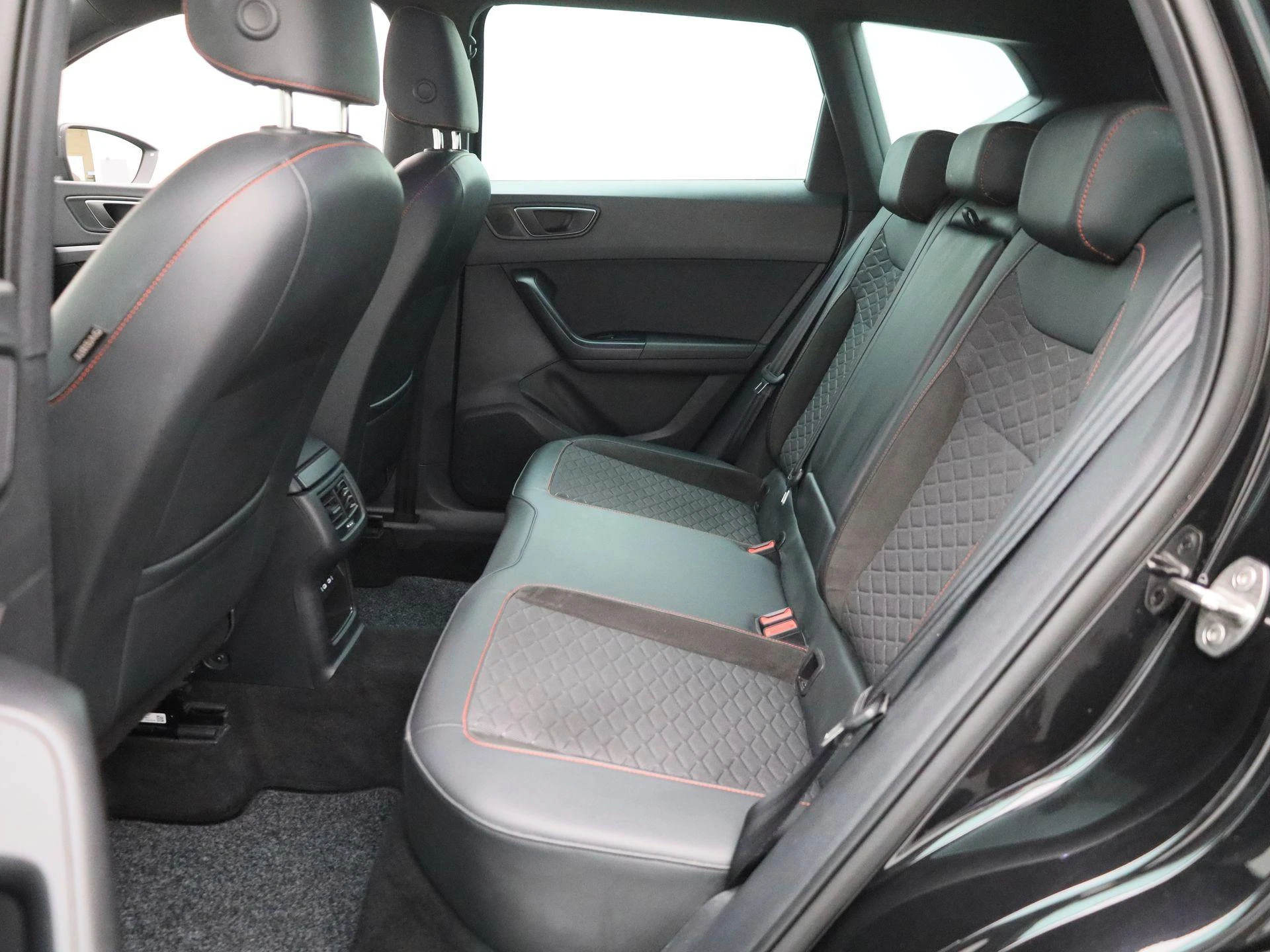 SEAT-Ateca-image-10