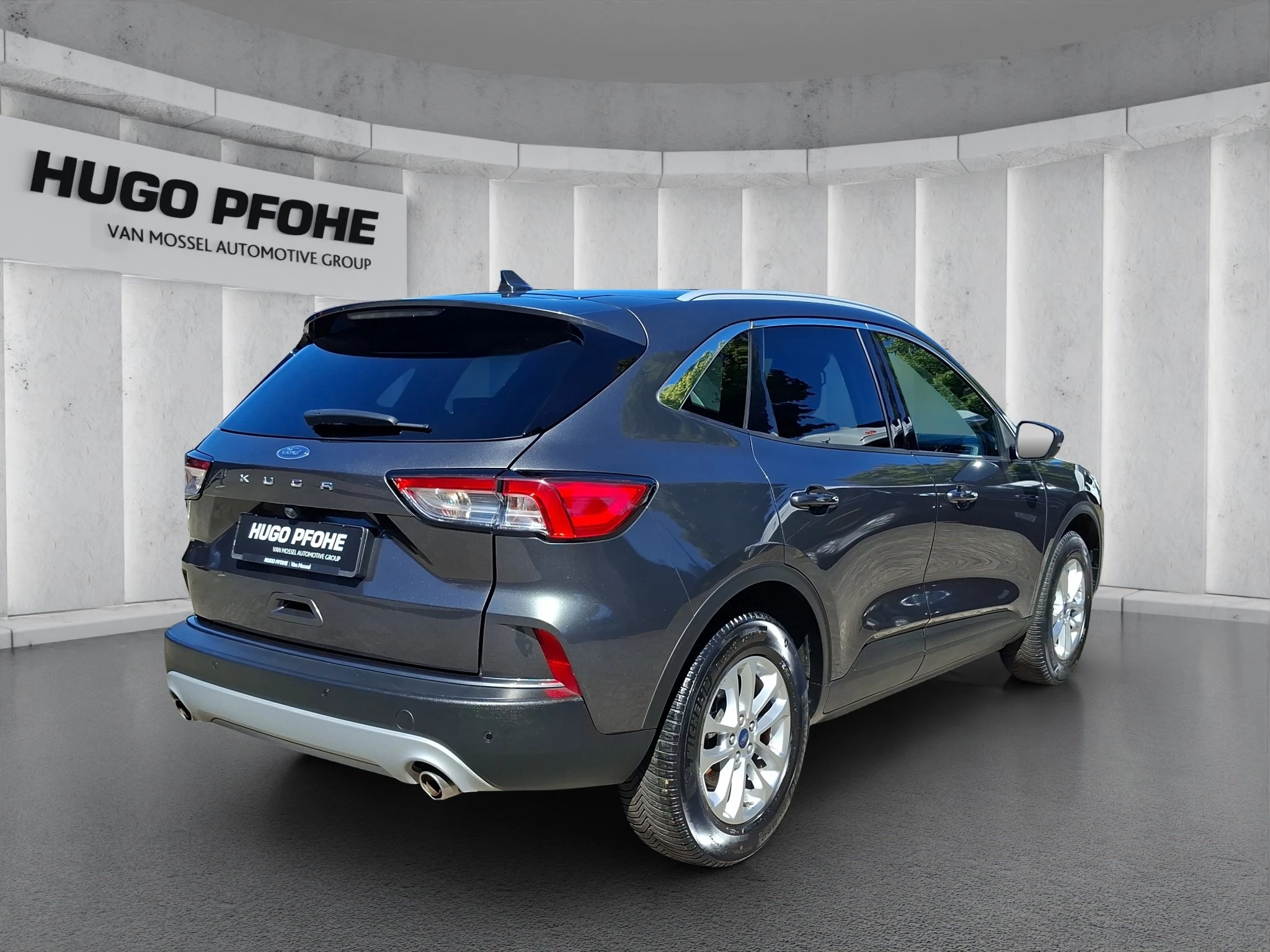 Ford Kuga Titanium 1.5 EB GJR | RFK | PDC | SHZ | LMF | Navi | Klima | BT | ZV mit FB