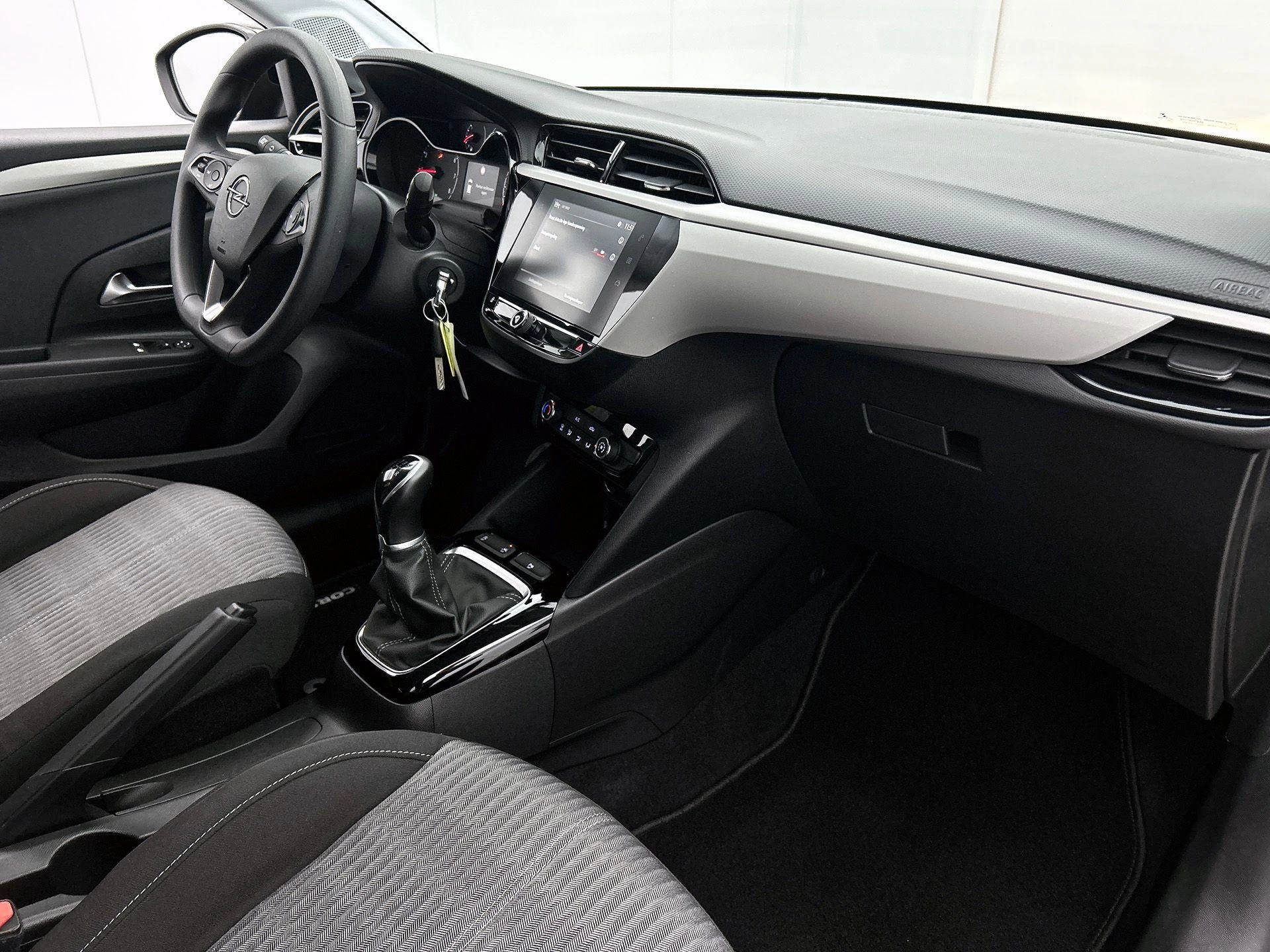 Opel-Corsa-image-21