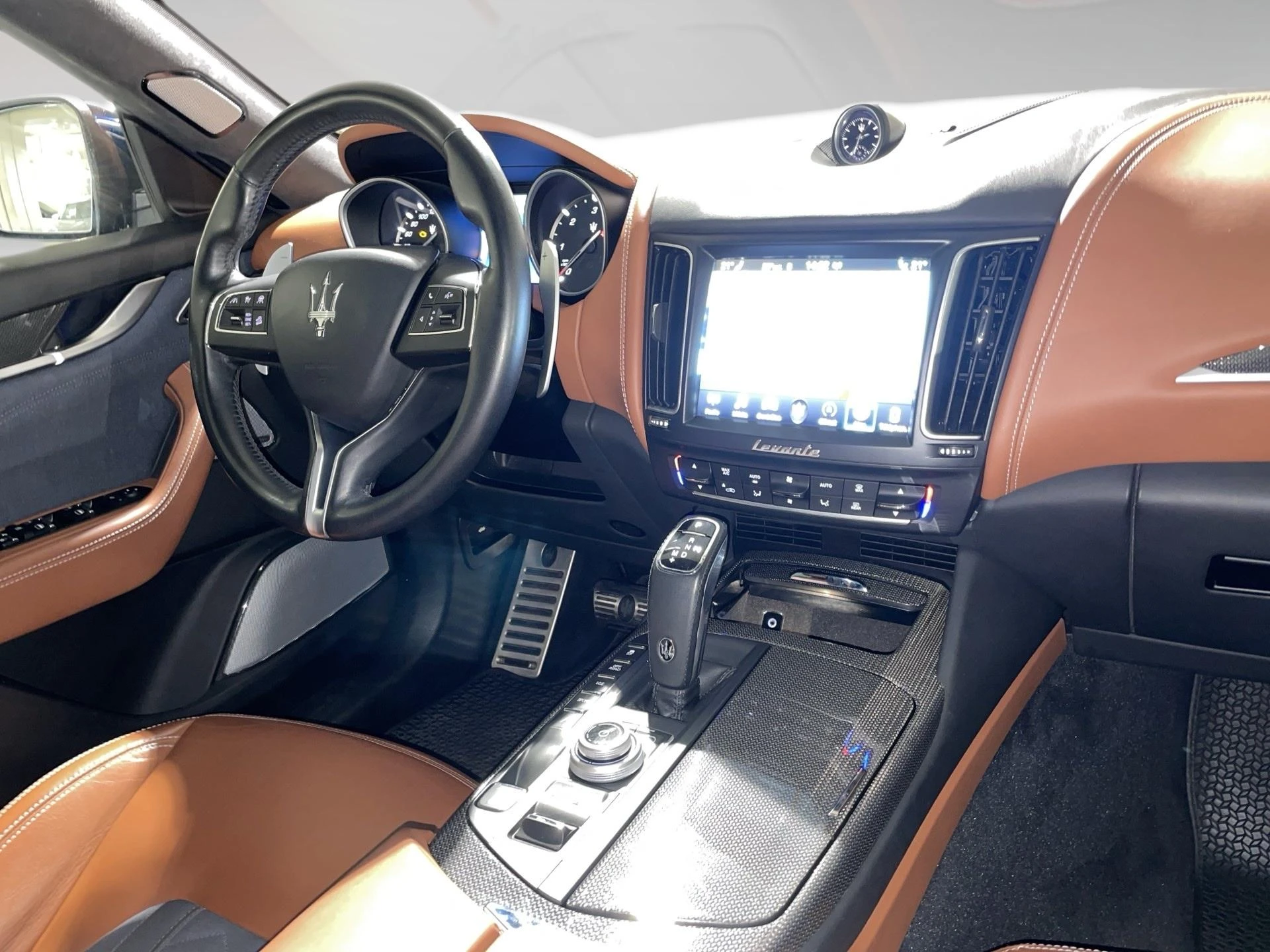 Maserati-Levante-image-6