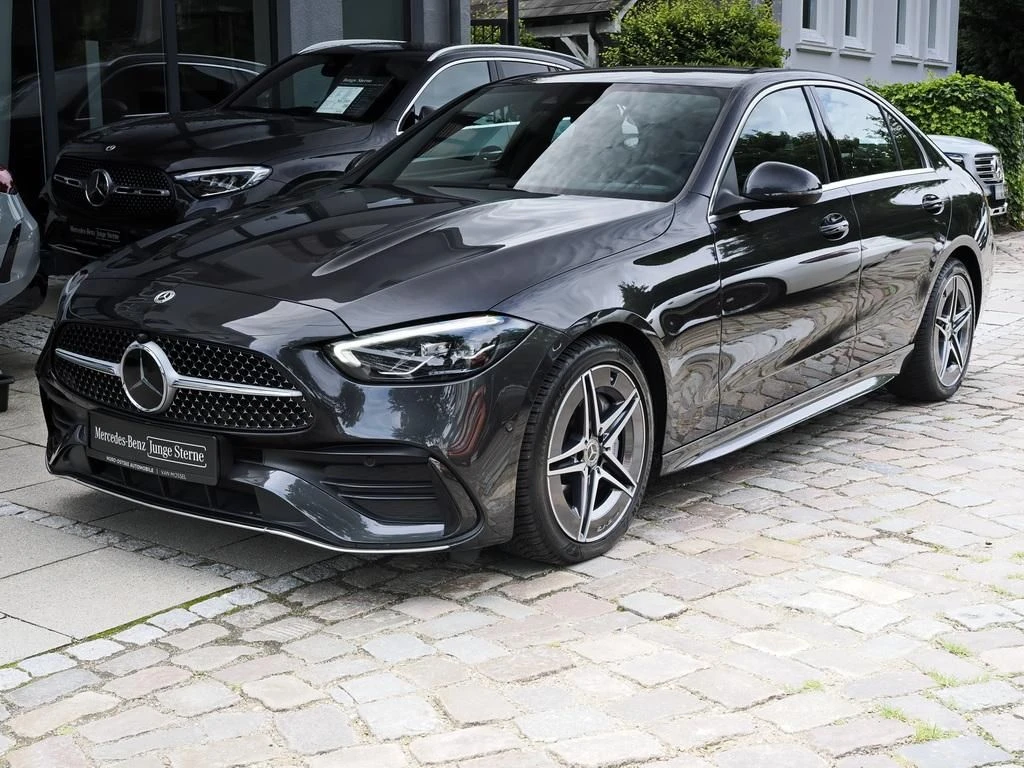 Mercedes-Benz-C-Klasse 300-image-7