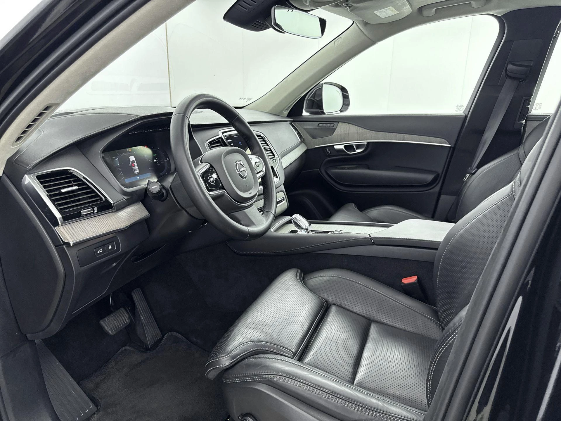 Volvo-XC90-image-17