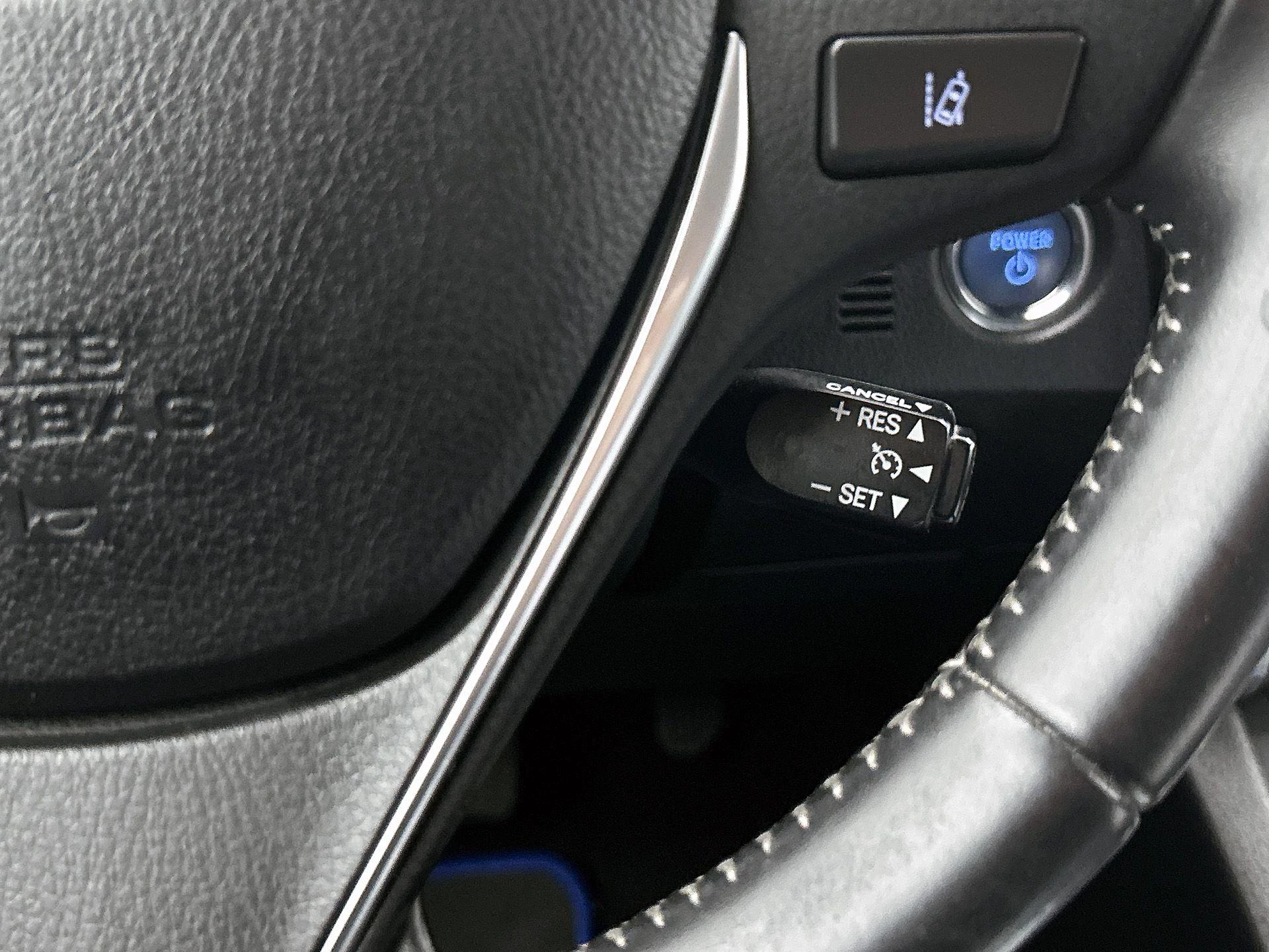 Toyota-Auris-image-5